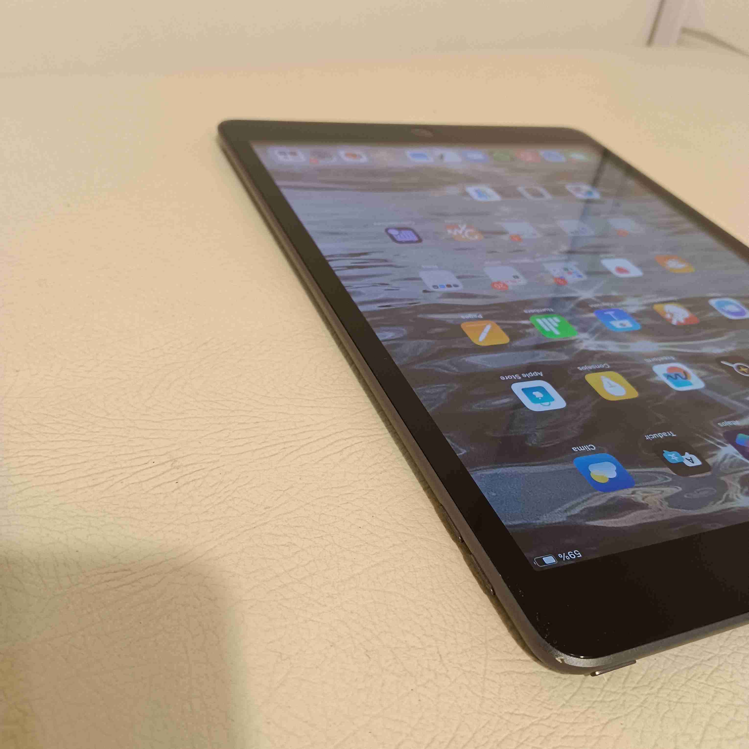 iPad 7a Gen 2019 A2197 10.2  128gb Gris 3gb Ram - miniatura 4