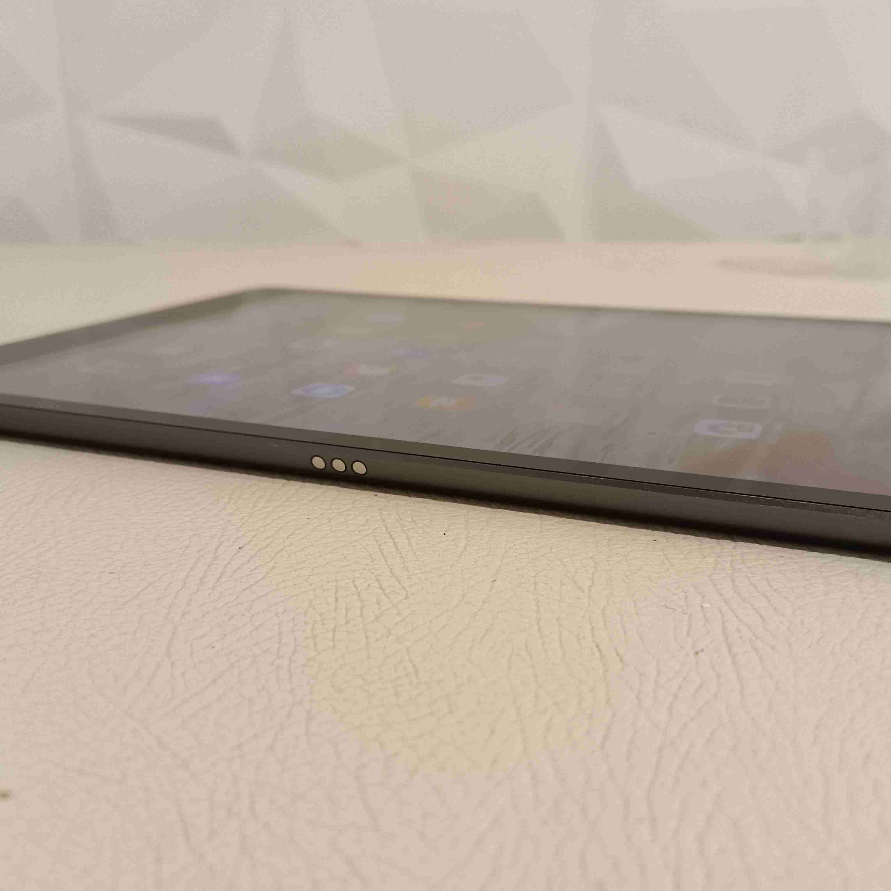 iPad 7a Gen 2019 A2197 10.2  128gb Gris 3gb Ram - miniatura 5
