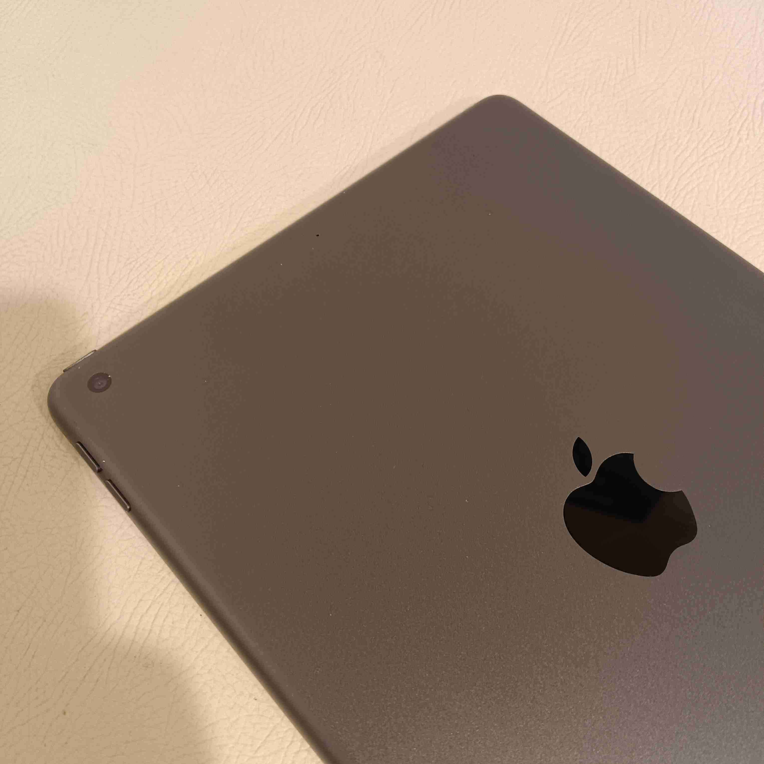 iPad 7a Gen 2019 A2197 10.2  128gb Gris 3gb Ram - miniatura 6
