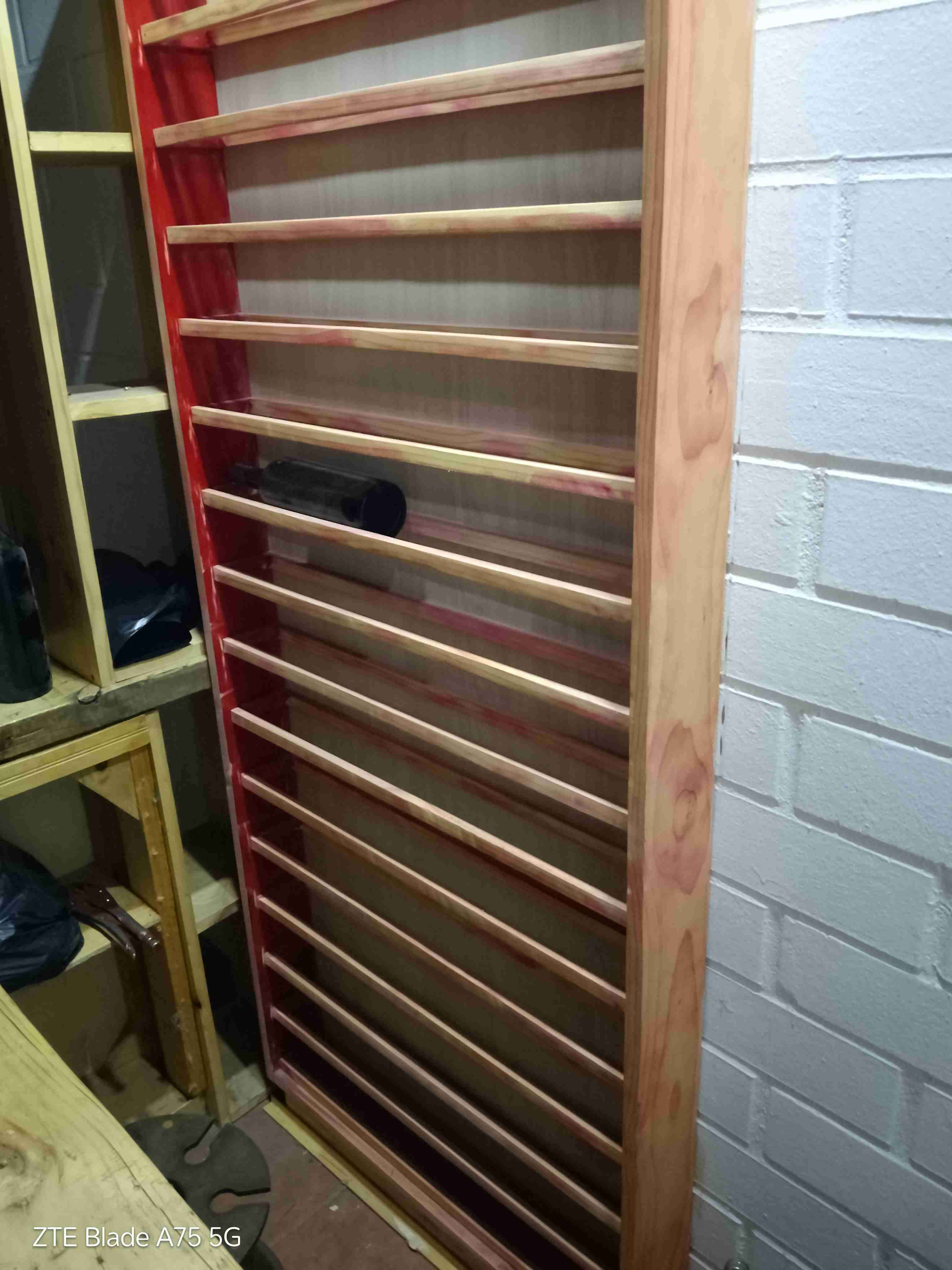 Estante para botellas de madera - miniatura 2