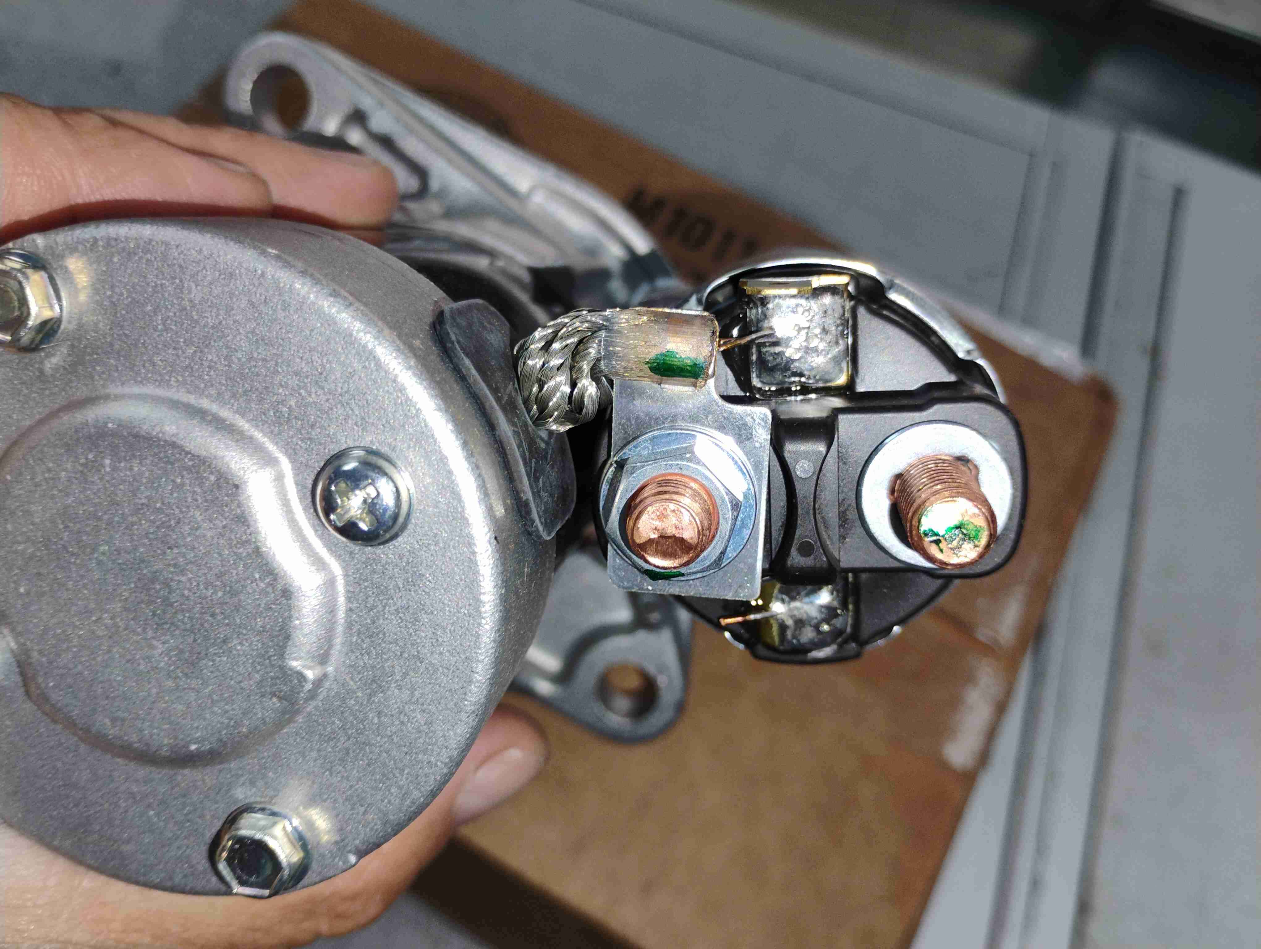 Motor de arranque automotriz - miniatura 3