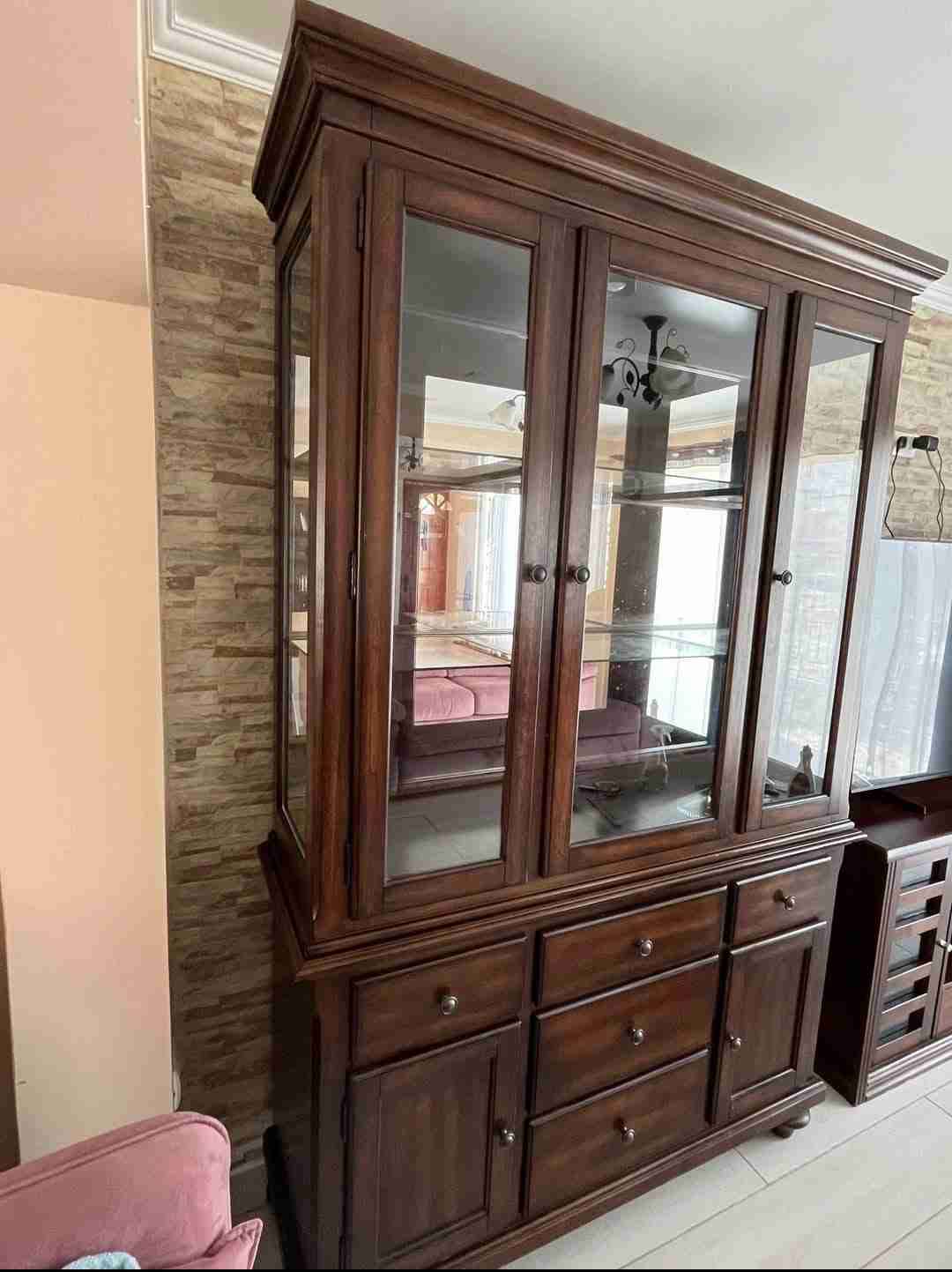 Vitrina de madera con vidrio - miniatura 3