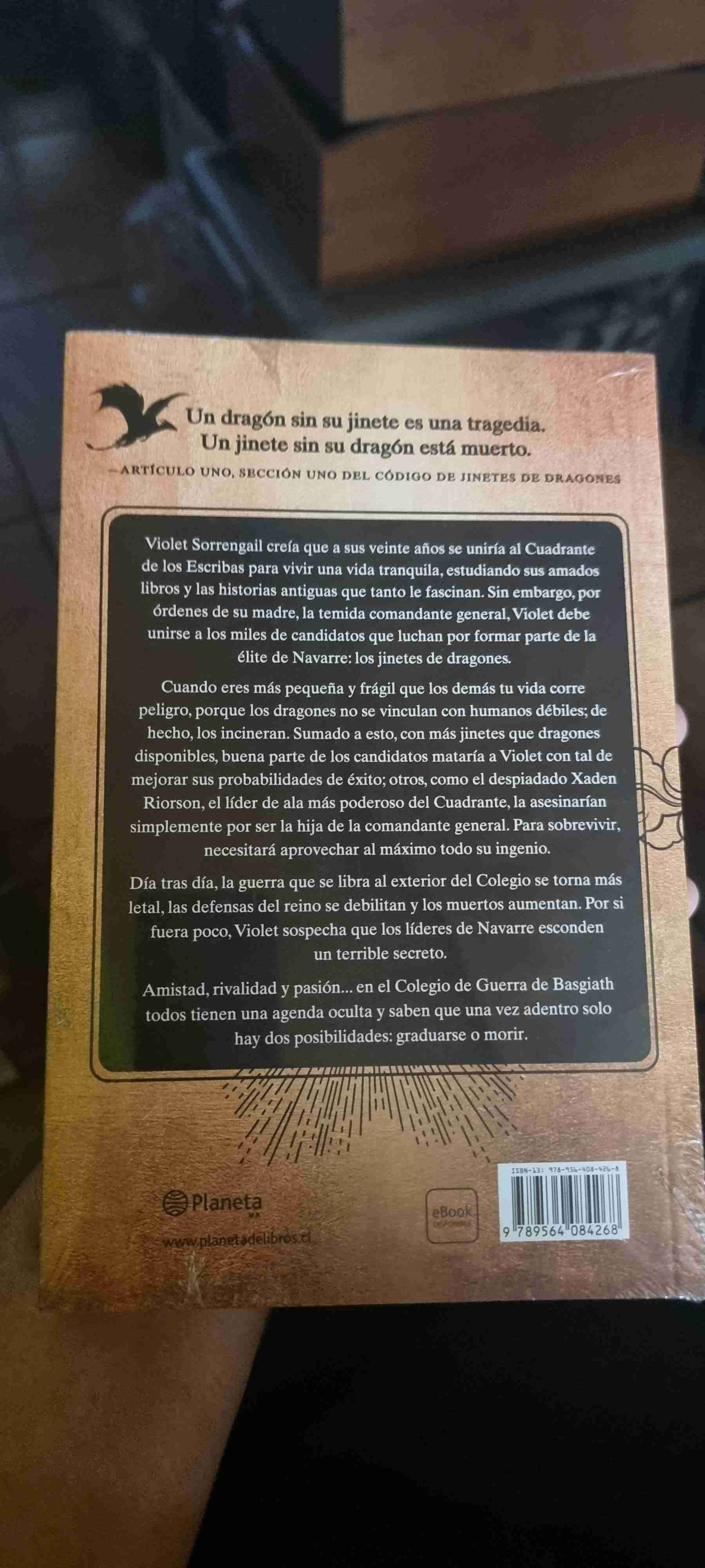 Libro Alas de Sangre de Rebecca Yarros - miniatura 2
