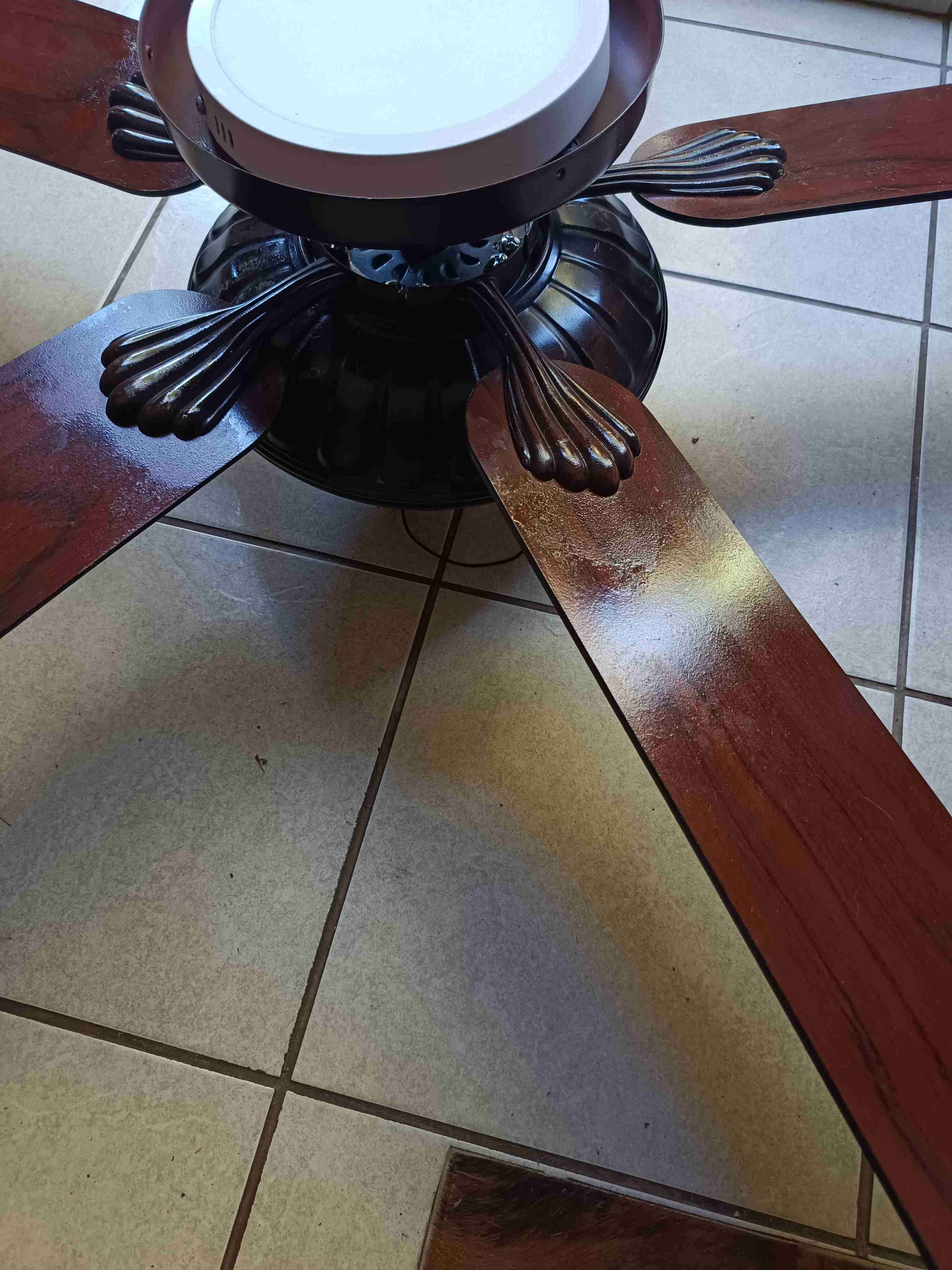 Ventilador de techo antiguo - miniatura 4