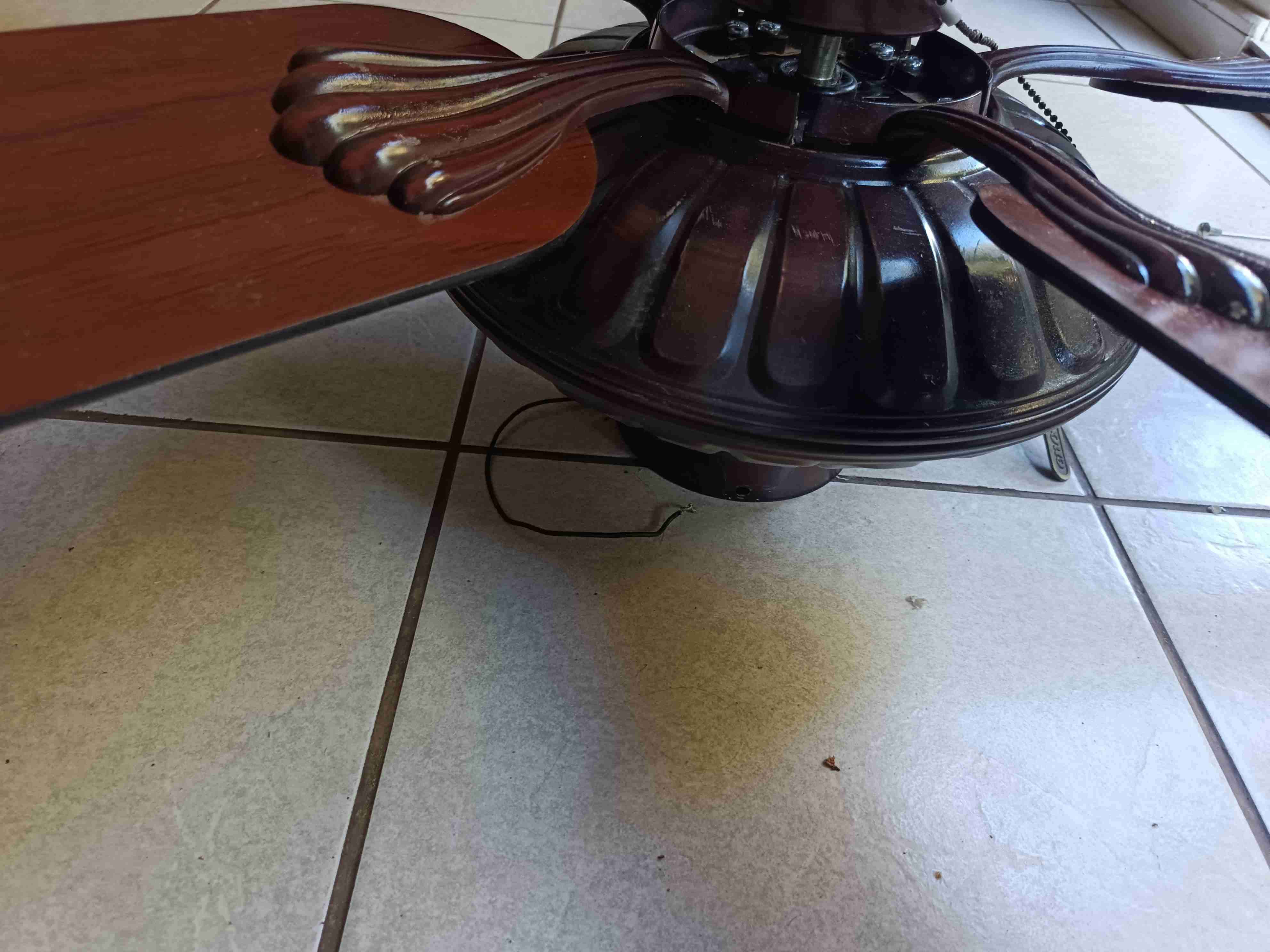 Ventilador de techo antiguo - miniatura 5