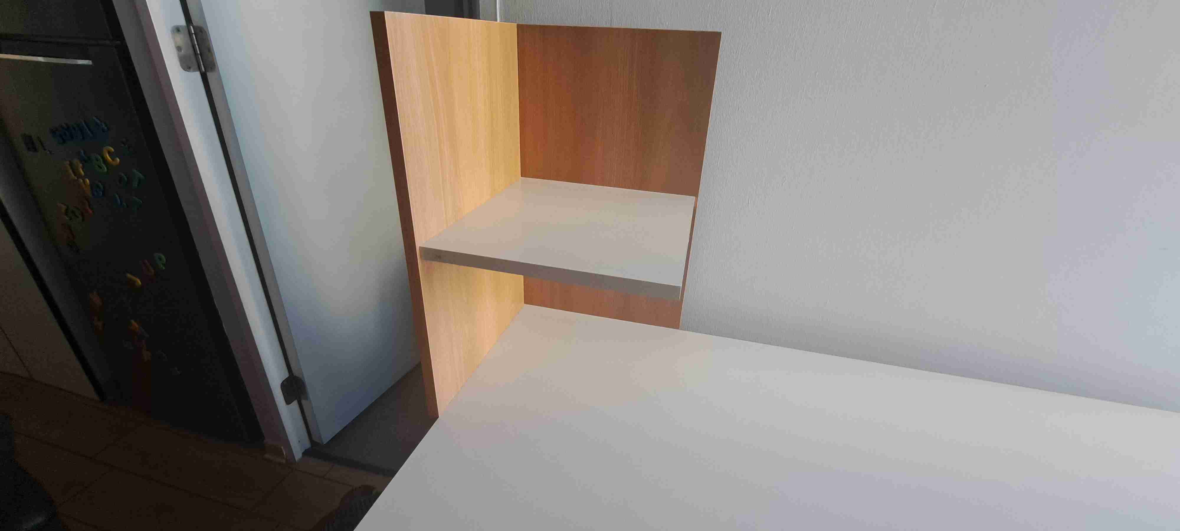 Escritorio biblioteca - miniatura 2