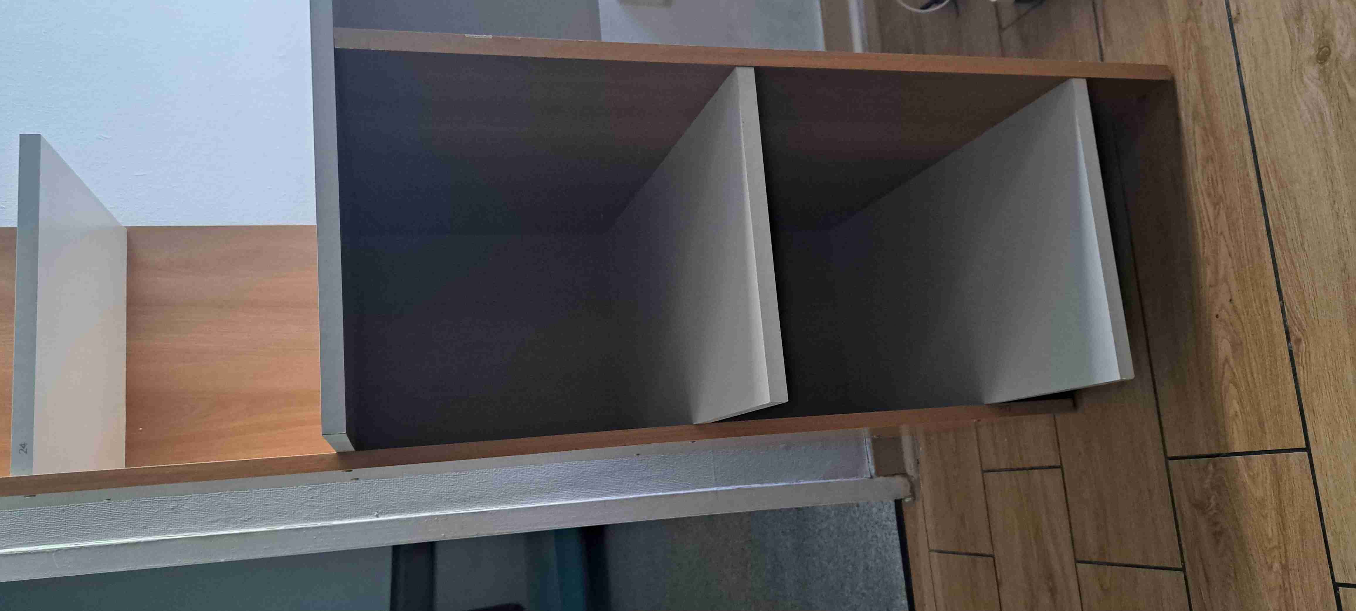 Escritorio biblioteca - miniatura 4