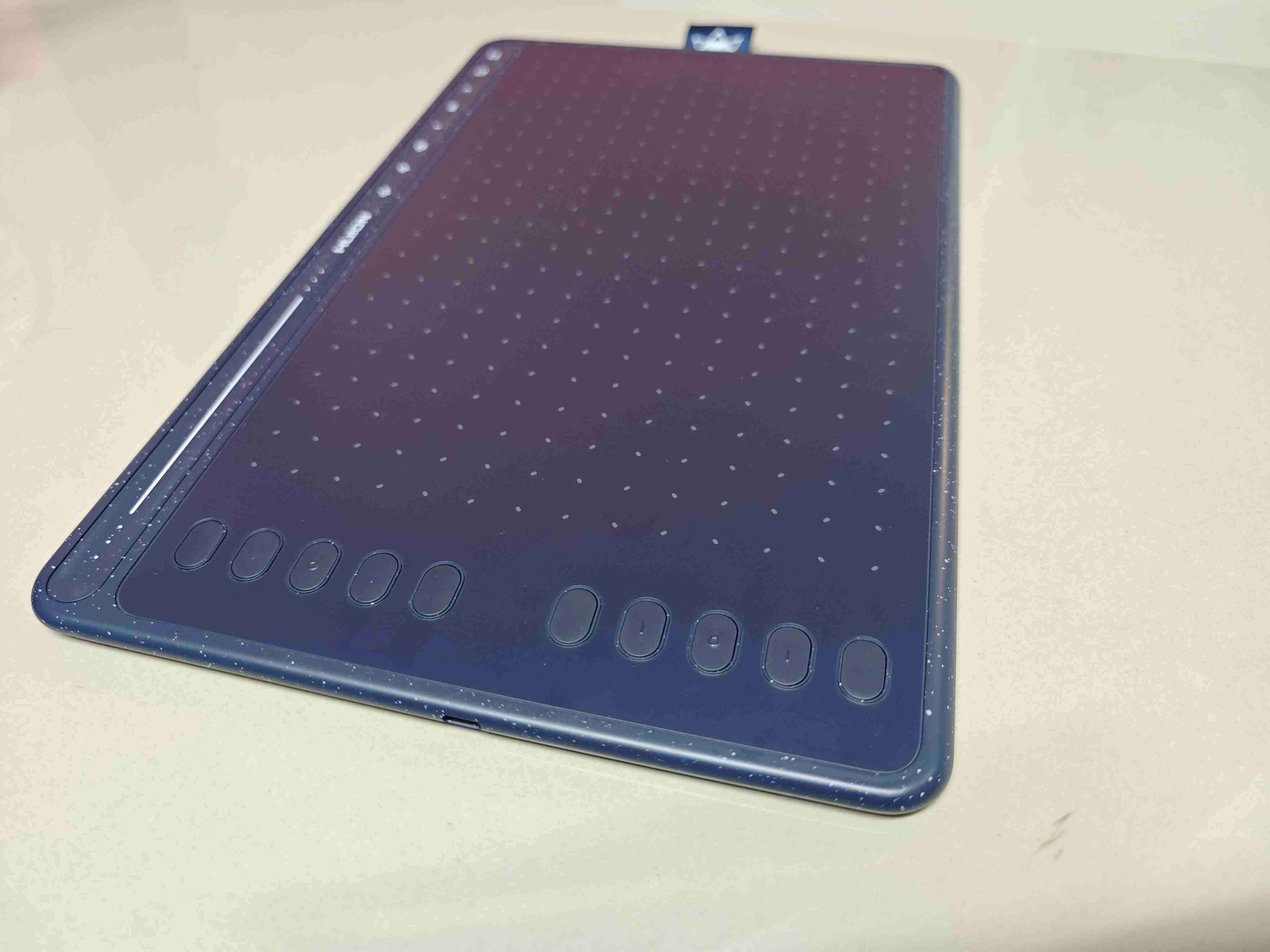 Tableta gráfica Huion HS611 - miniatura 3