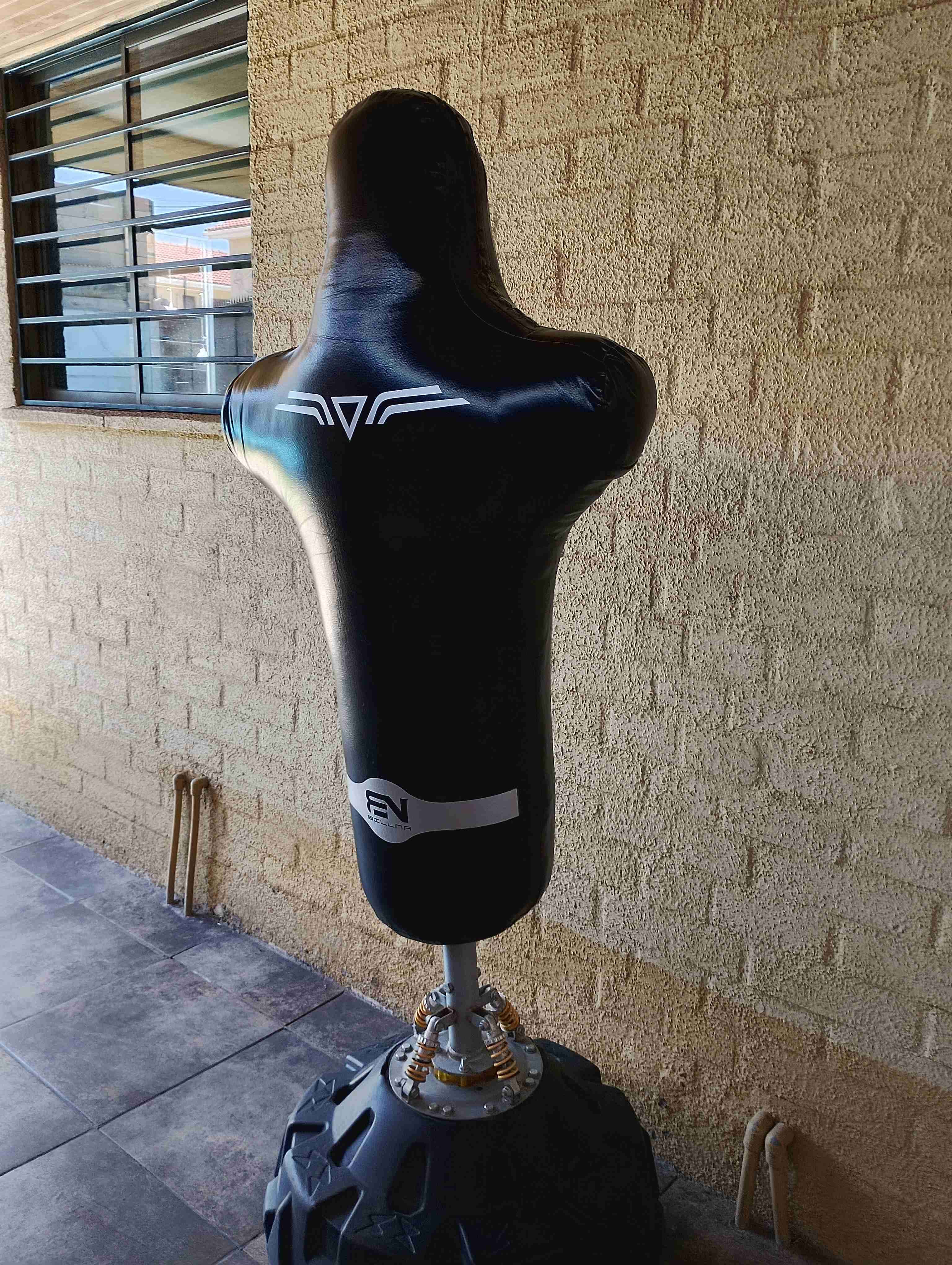 Muñeco de boxeo - miniatura 2