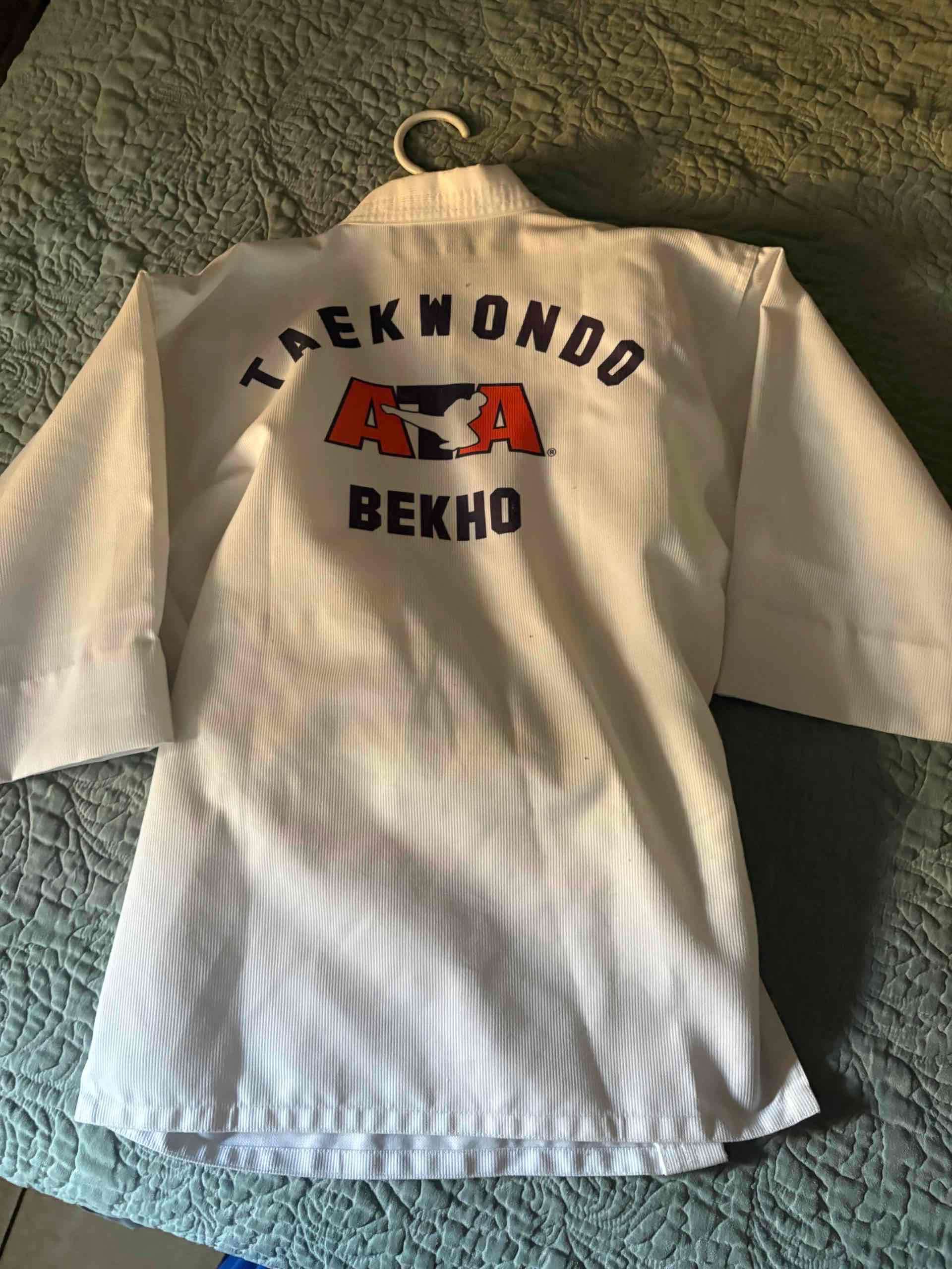 Uniforme taekwondo ATA Bekho