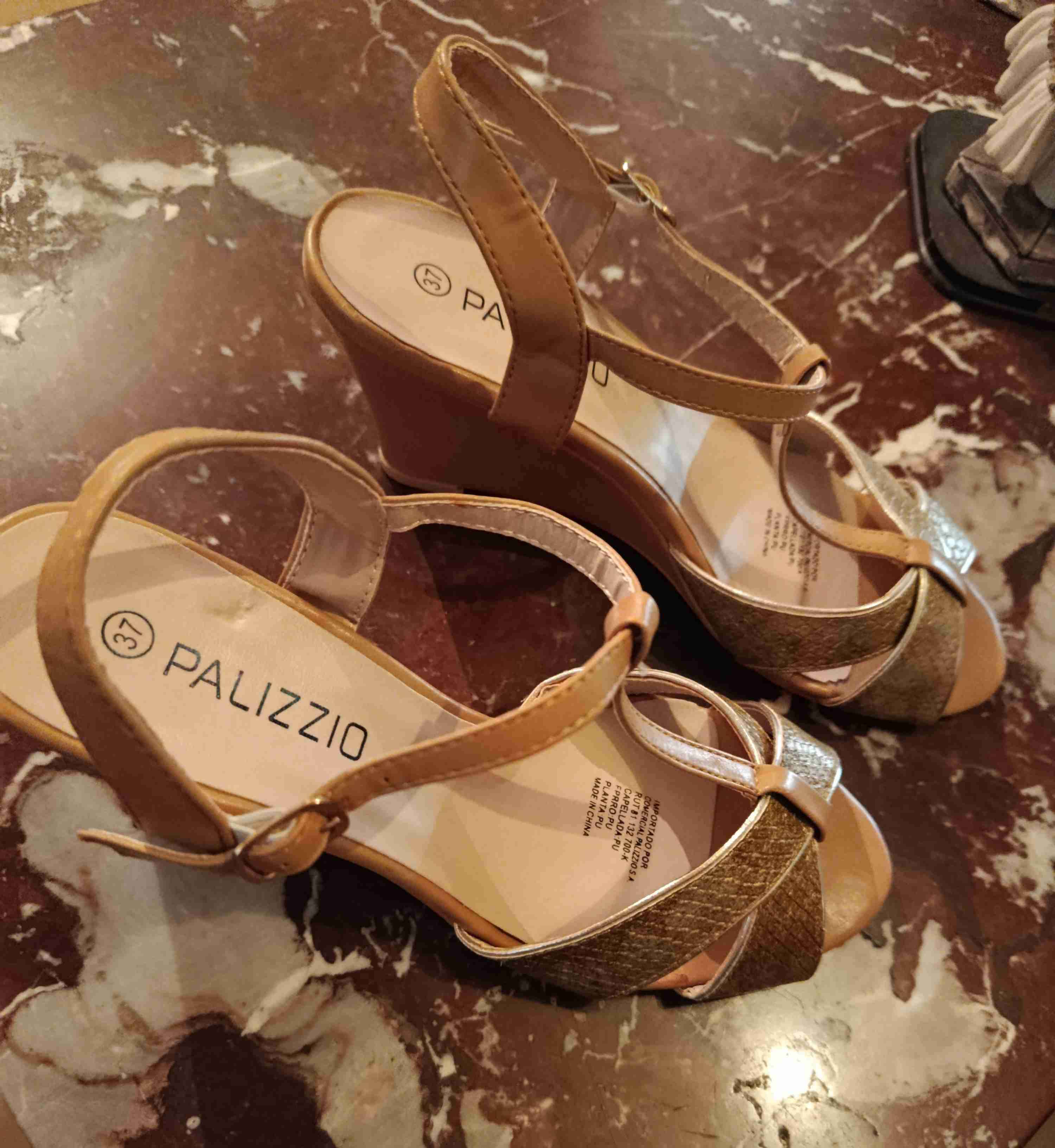 Sandalias con plataforma Palizzio