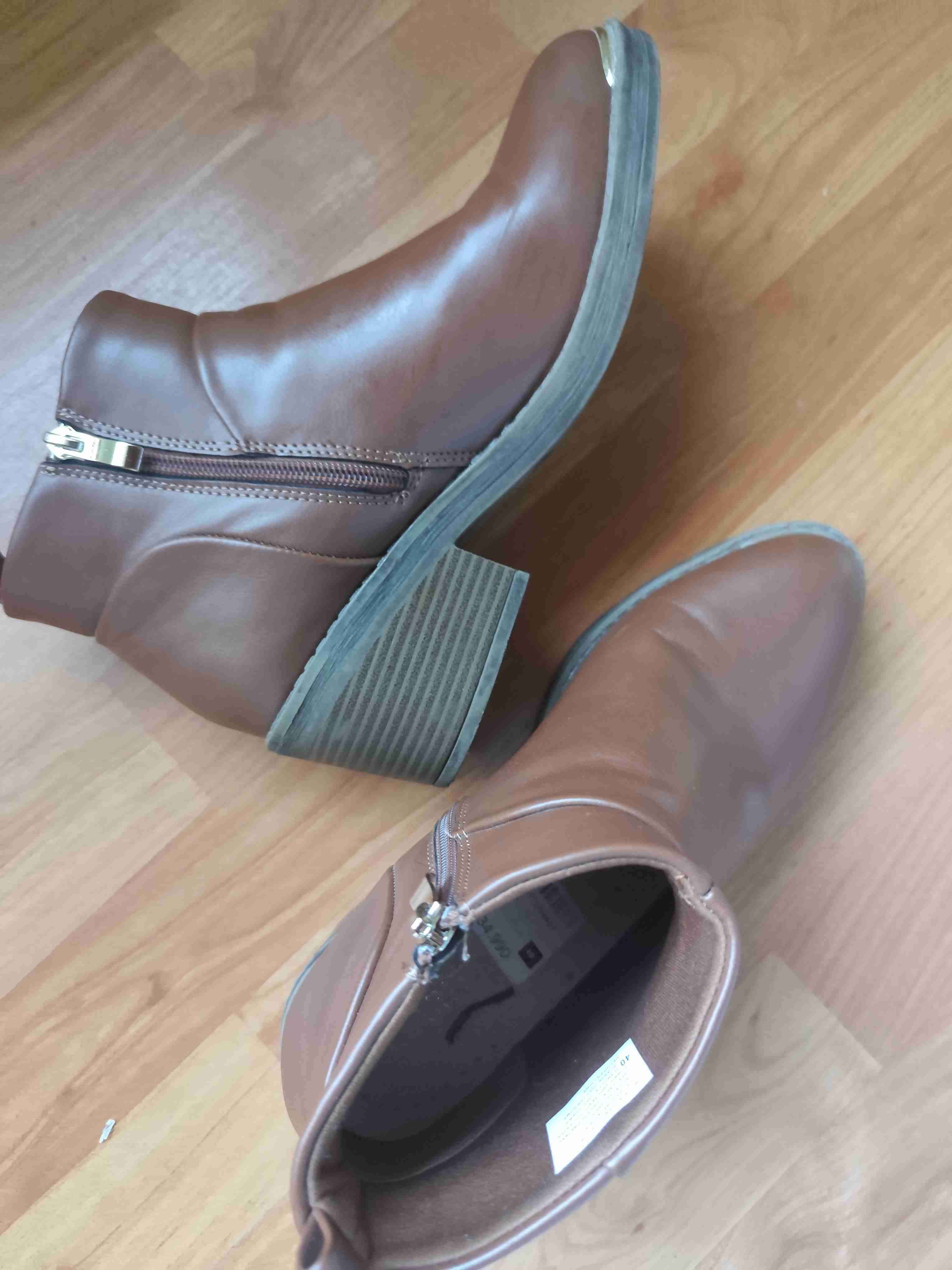 Botines de cuero blancos y cafe - miniatura 6