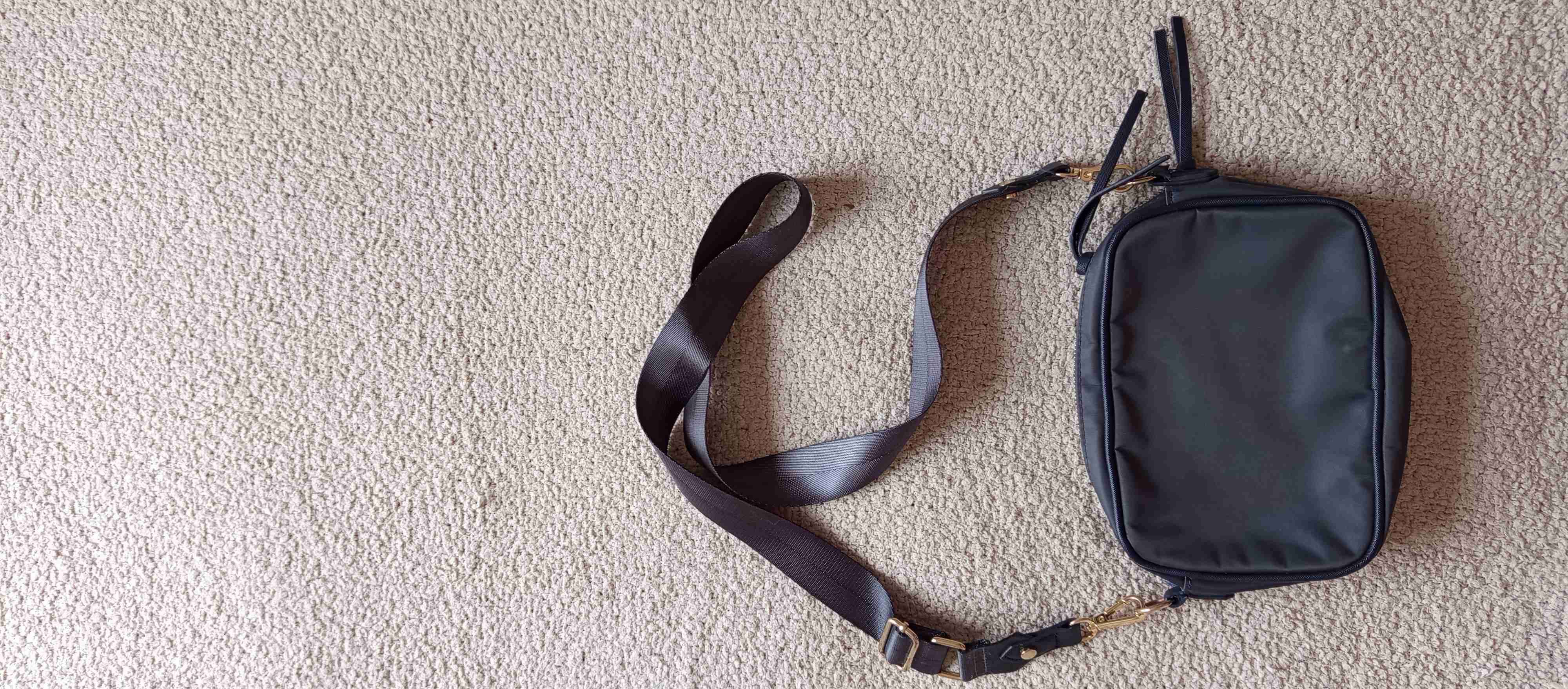 Vestido azul de flores - miniatura 4