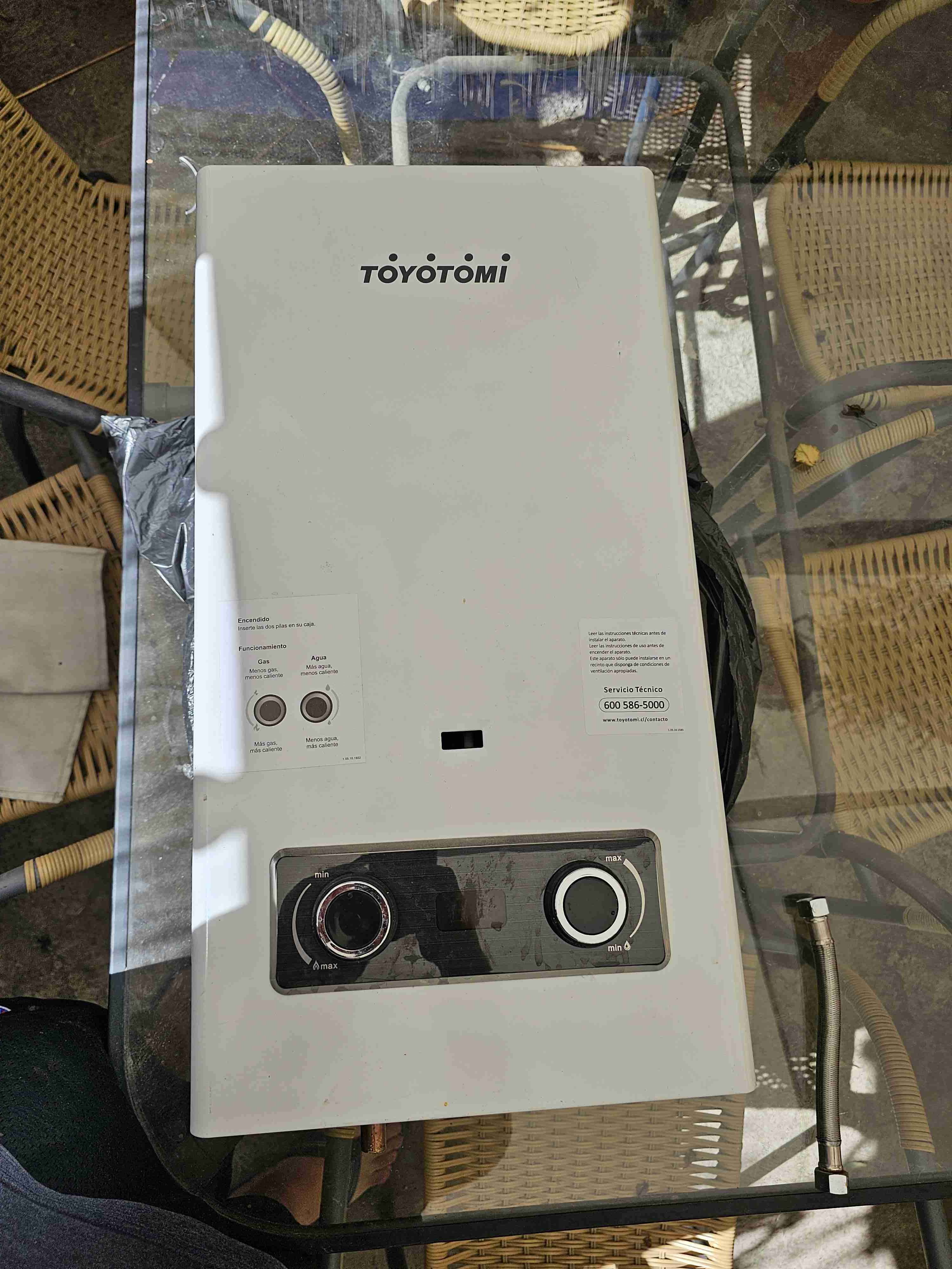 Calefont Toyotomi sin salida - miniatura 2