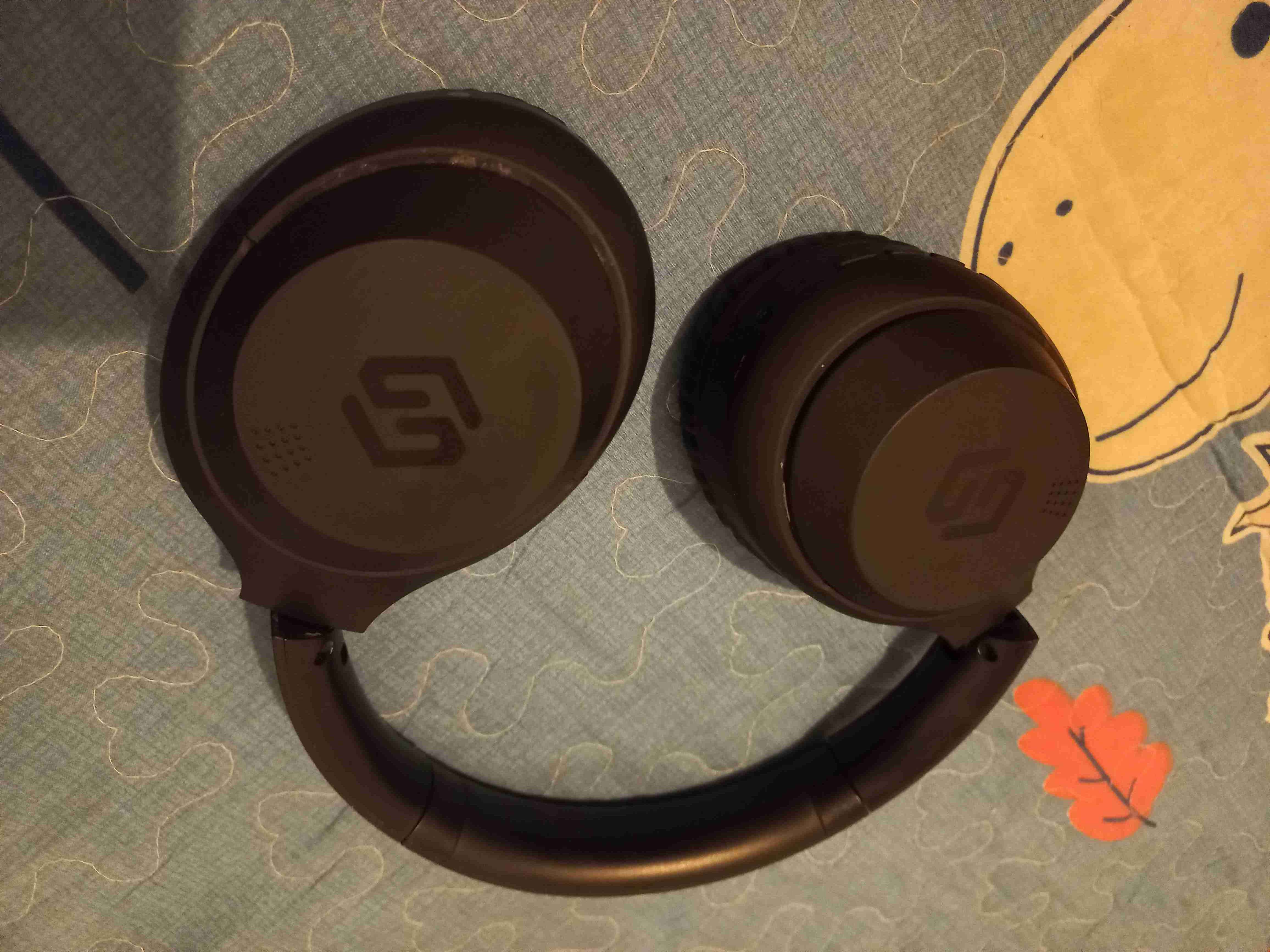 Audífonos inalámbricos negros - miniatura 3