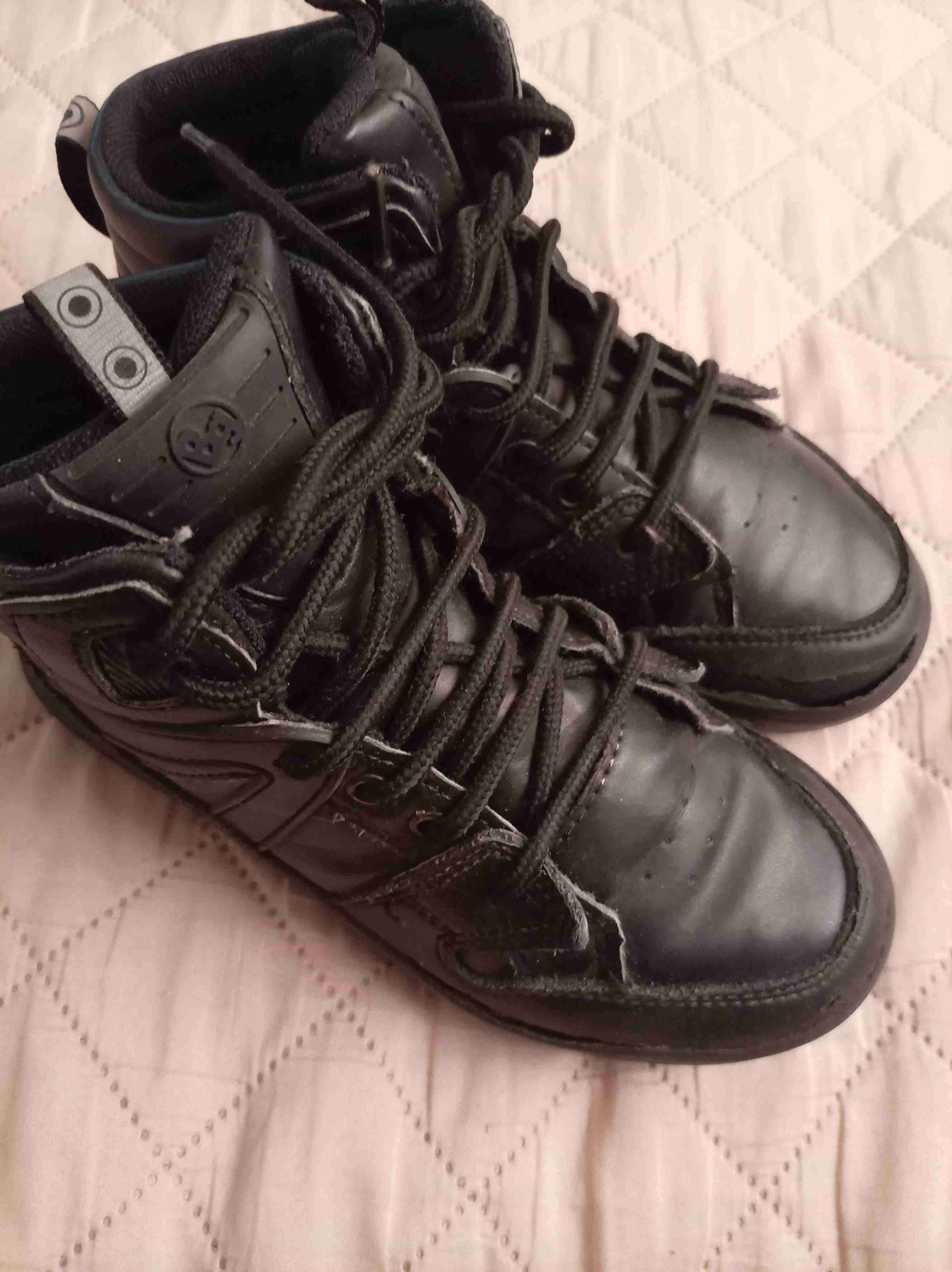 Zapato de colegio tipo zapatilla