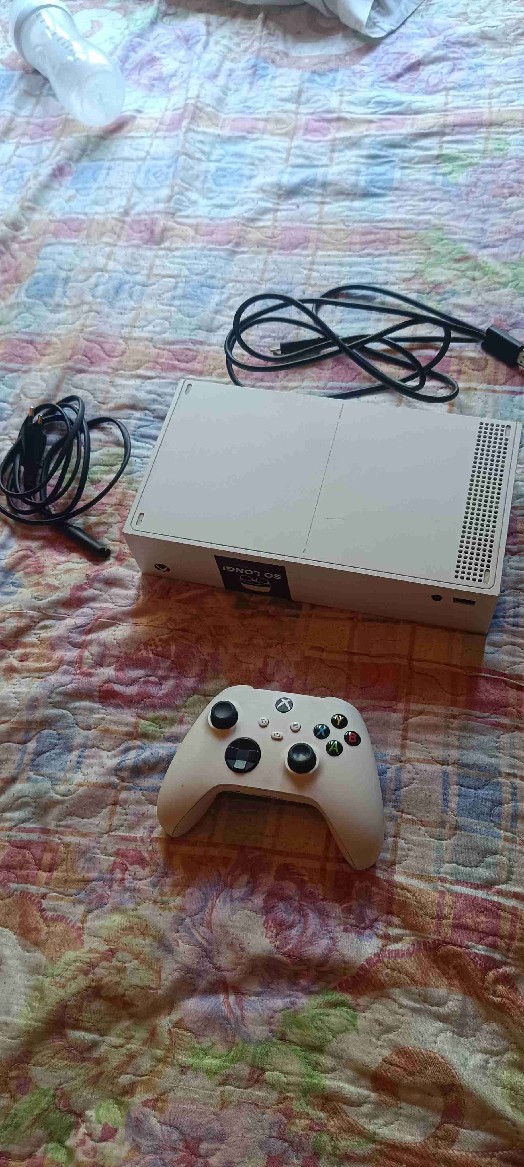 Consola Xbox serie S con control - miniatura 3