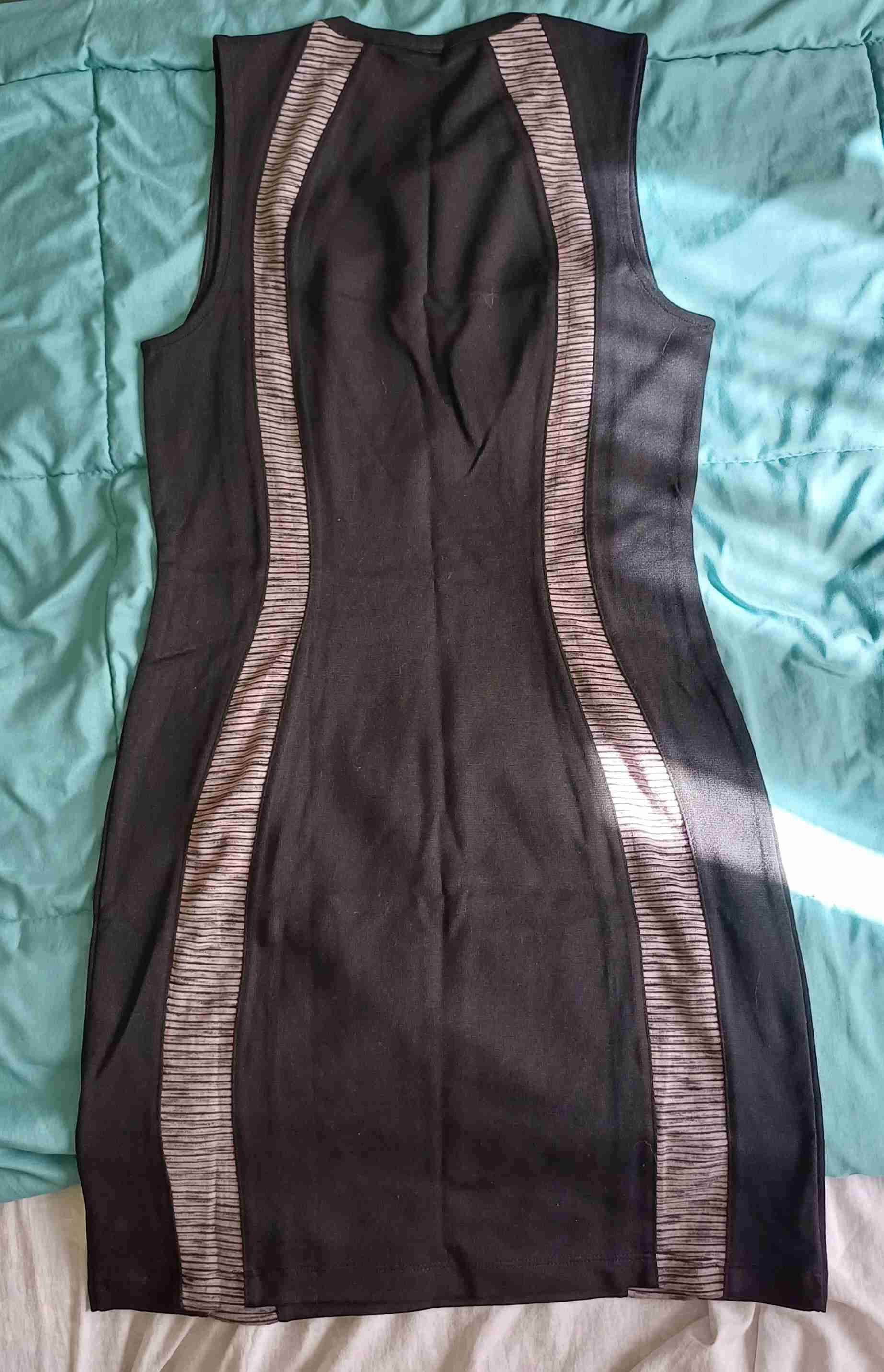 Vestido mujer - miniatura 2