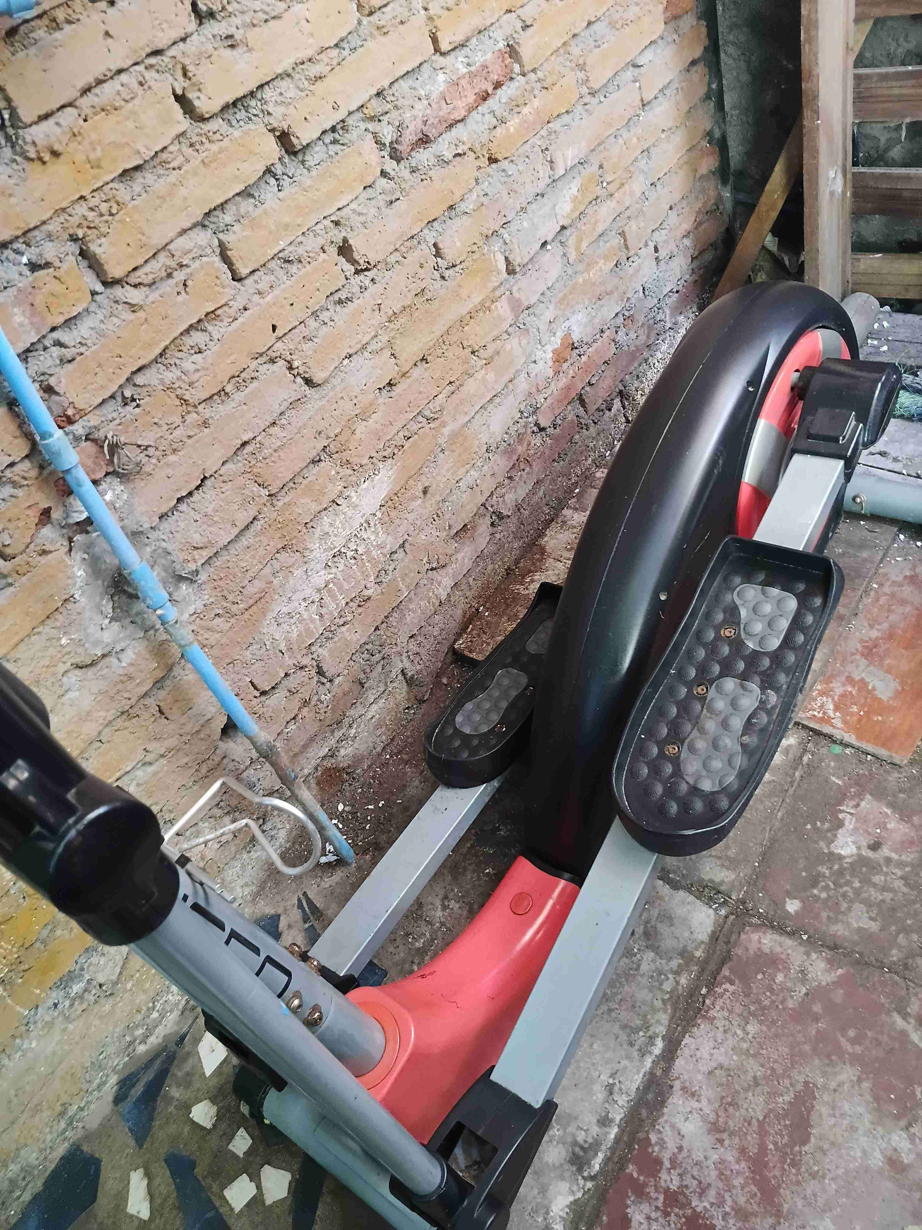 Bicicleta elíptica en buen estado - miniatura 3