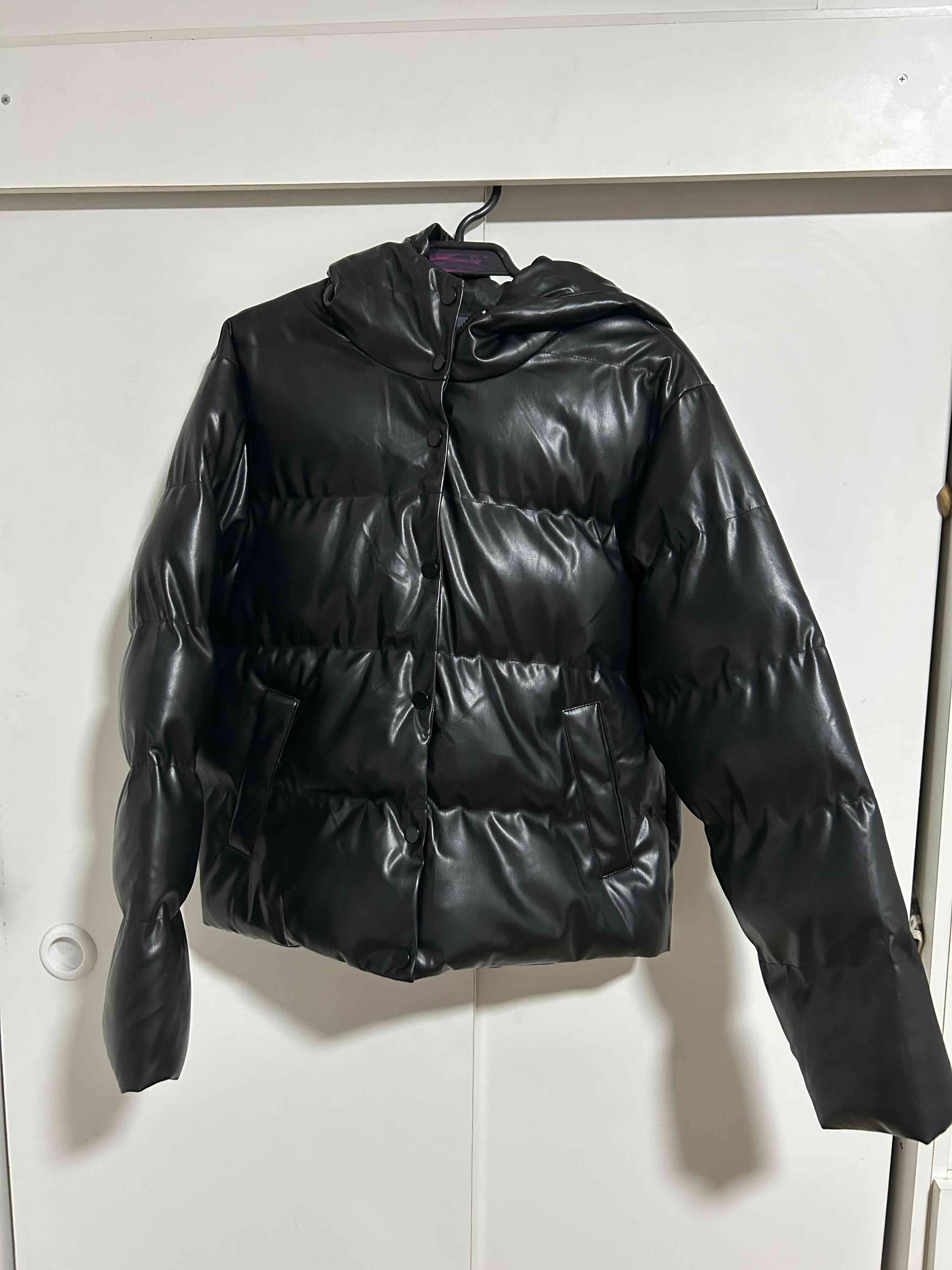 Chaqueta acolchada negra