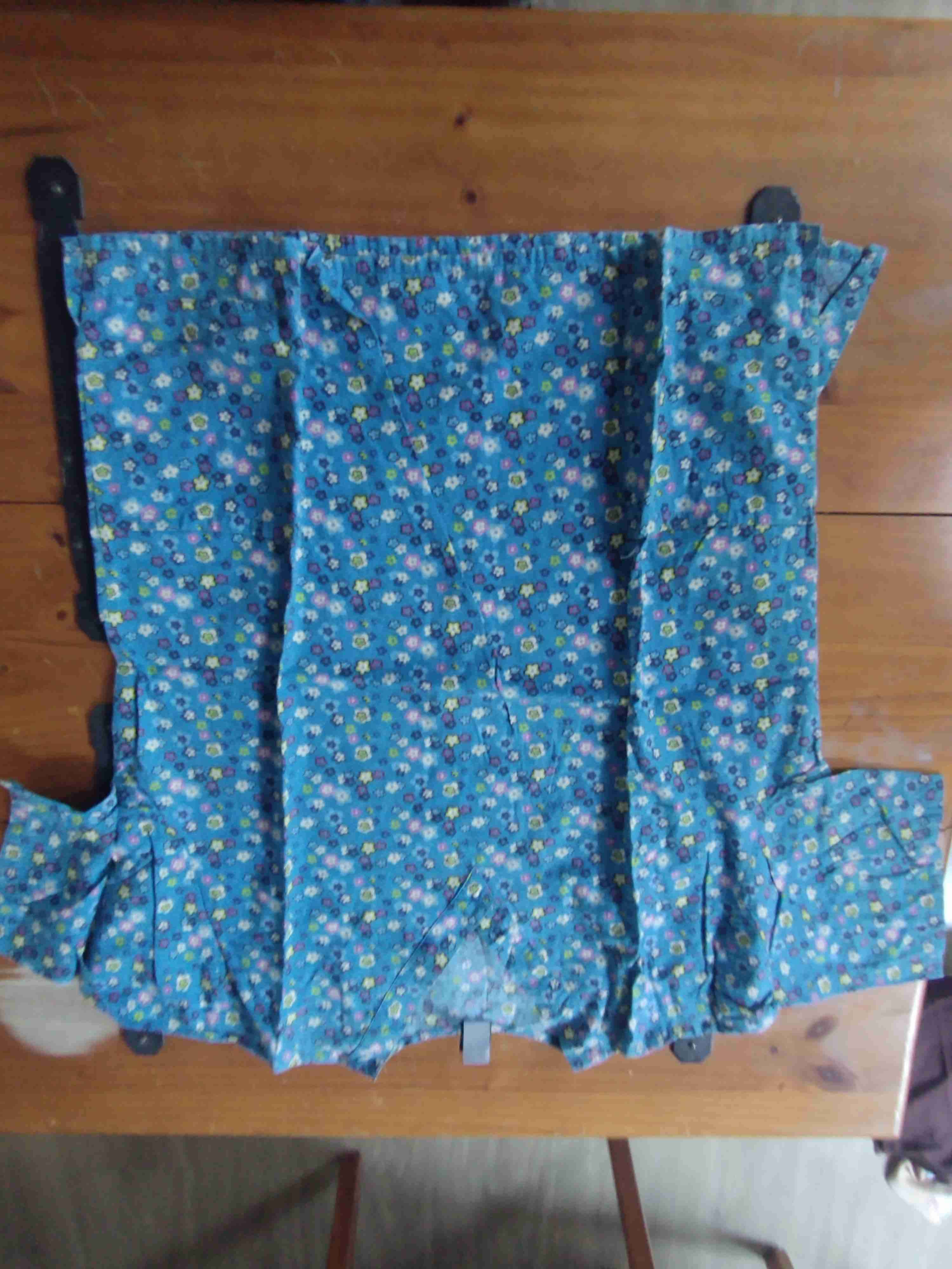 Delantal clinico, varios diseños - miniatura 3