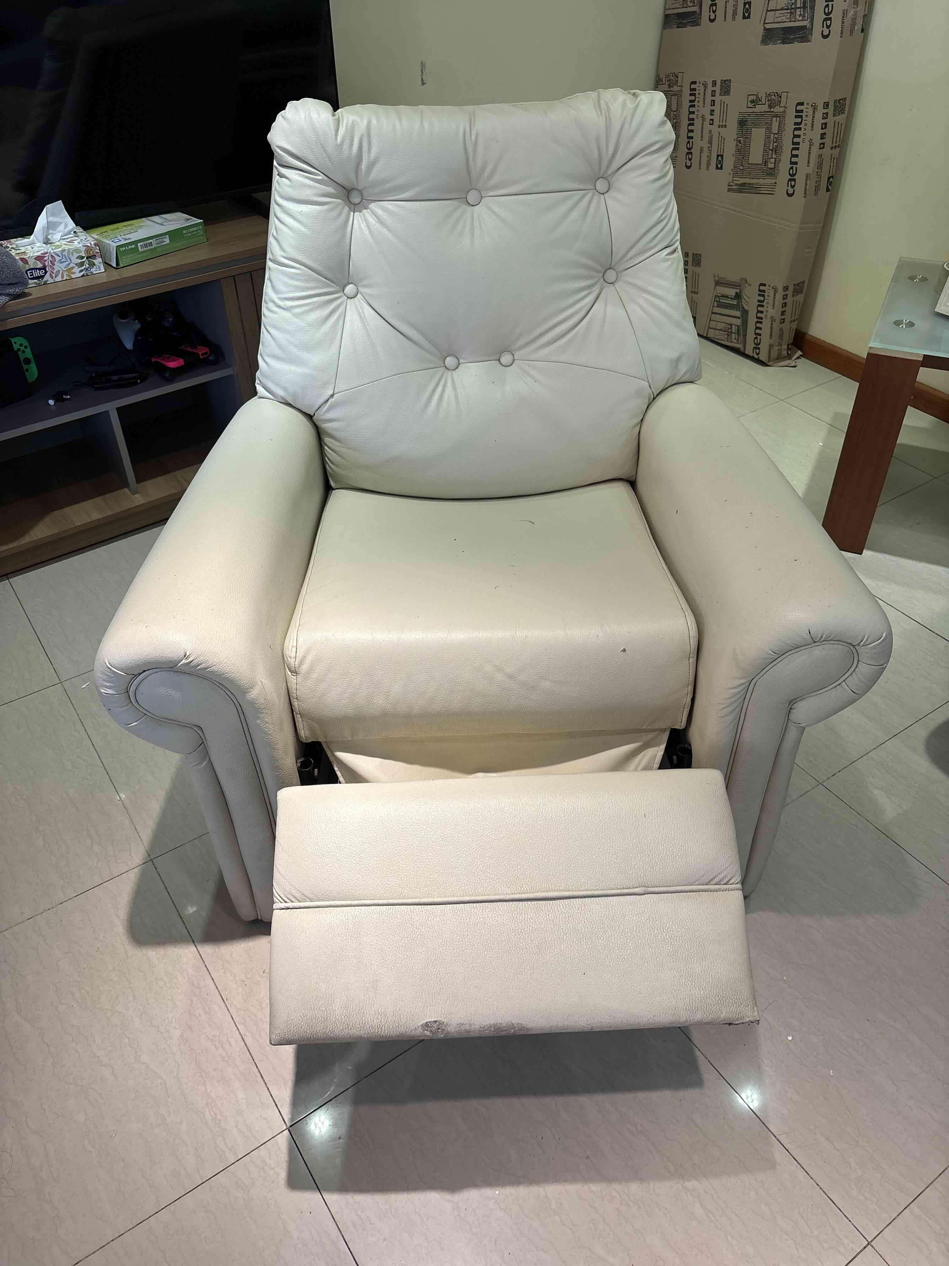 Sillón reclinable beige - miniatura 2