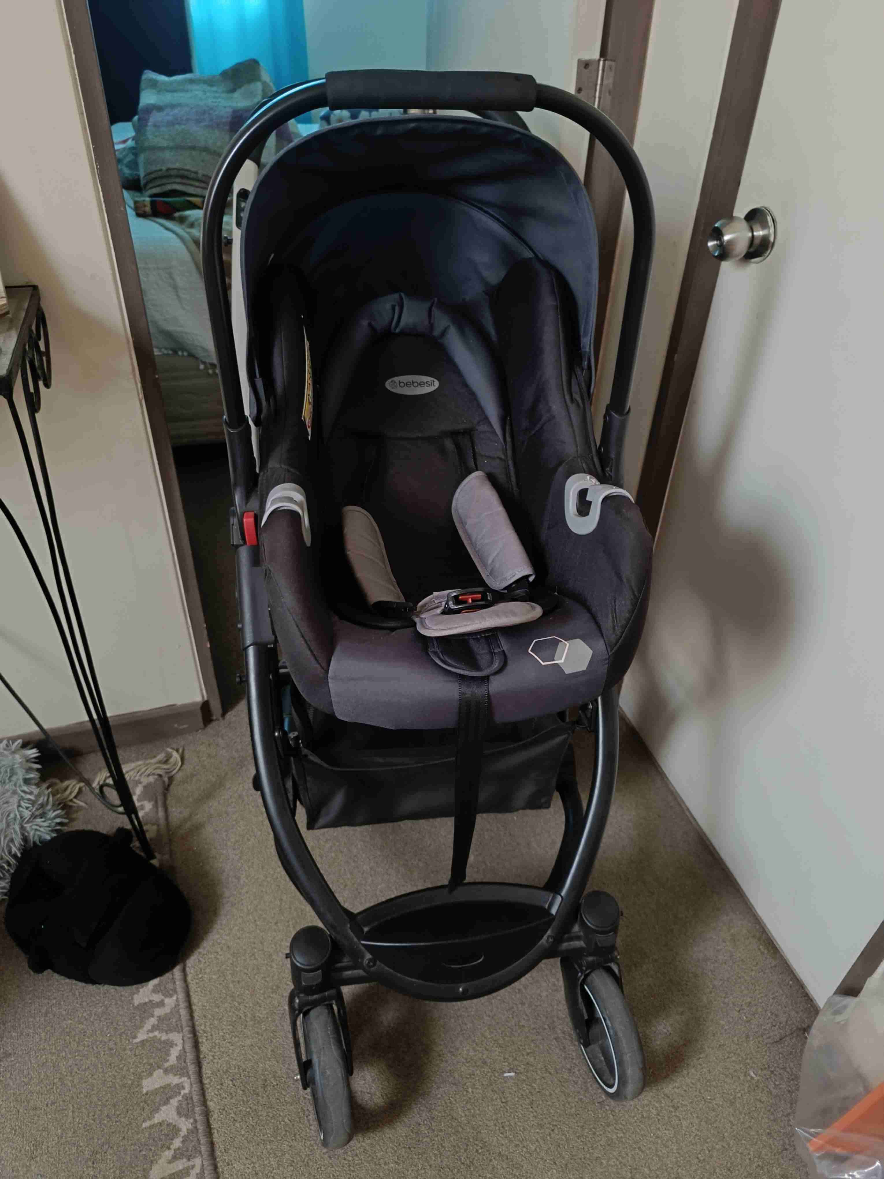 Coche de bebé gris Bebesit - 2