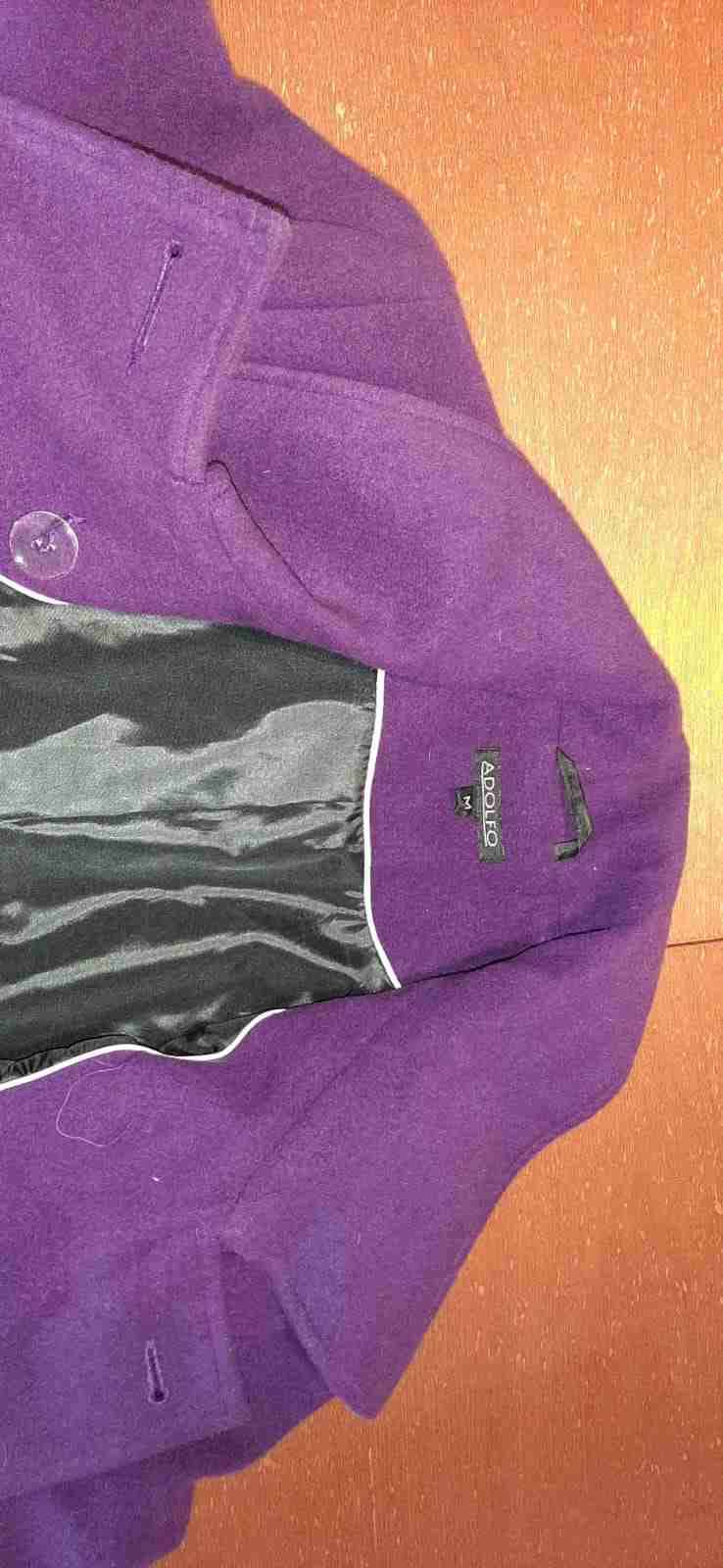 Chaqueta morada elegante - miniatura 2