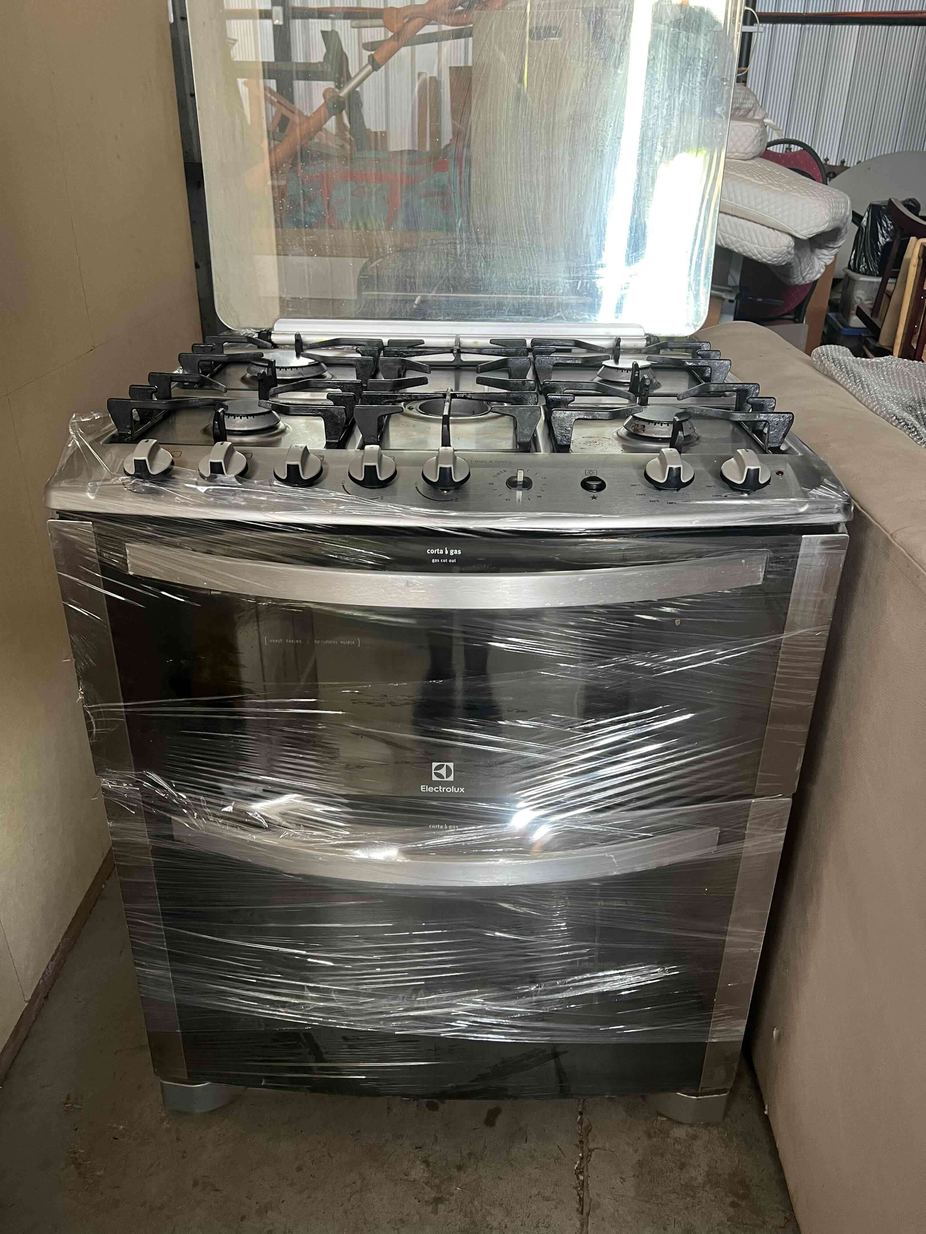 Cocina a gas Electrolux 6 quemadores - miniatura 2