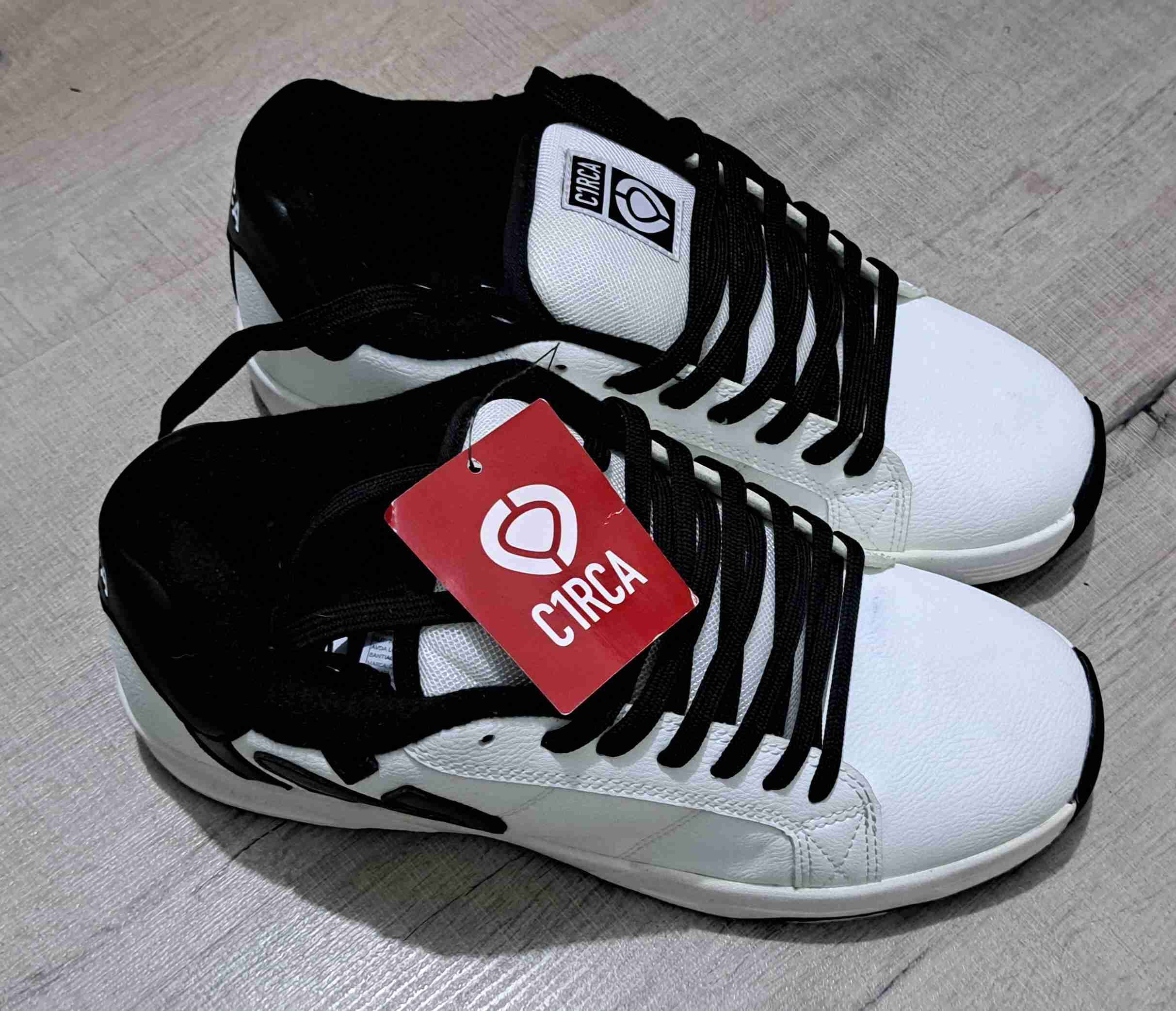 Zapatillas Circa nuevas - miniatura 2