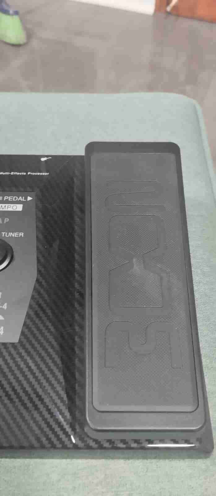 Pedalera multiefectos Zoom G6 - miniatura 2