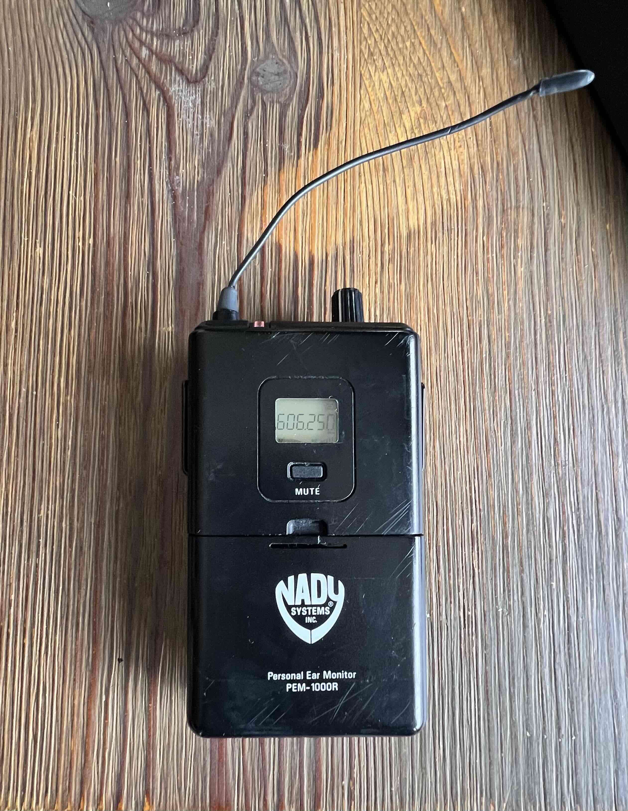 Sistema de monitoreo estéreo NADY PEM-1000T - miniatura 3