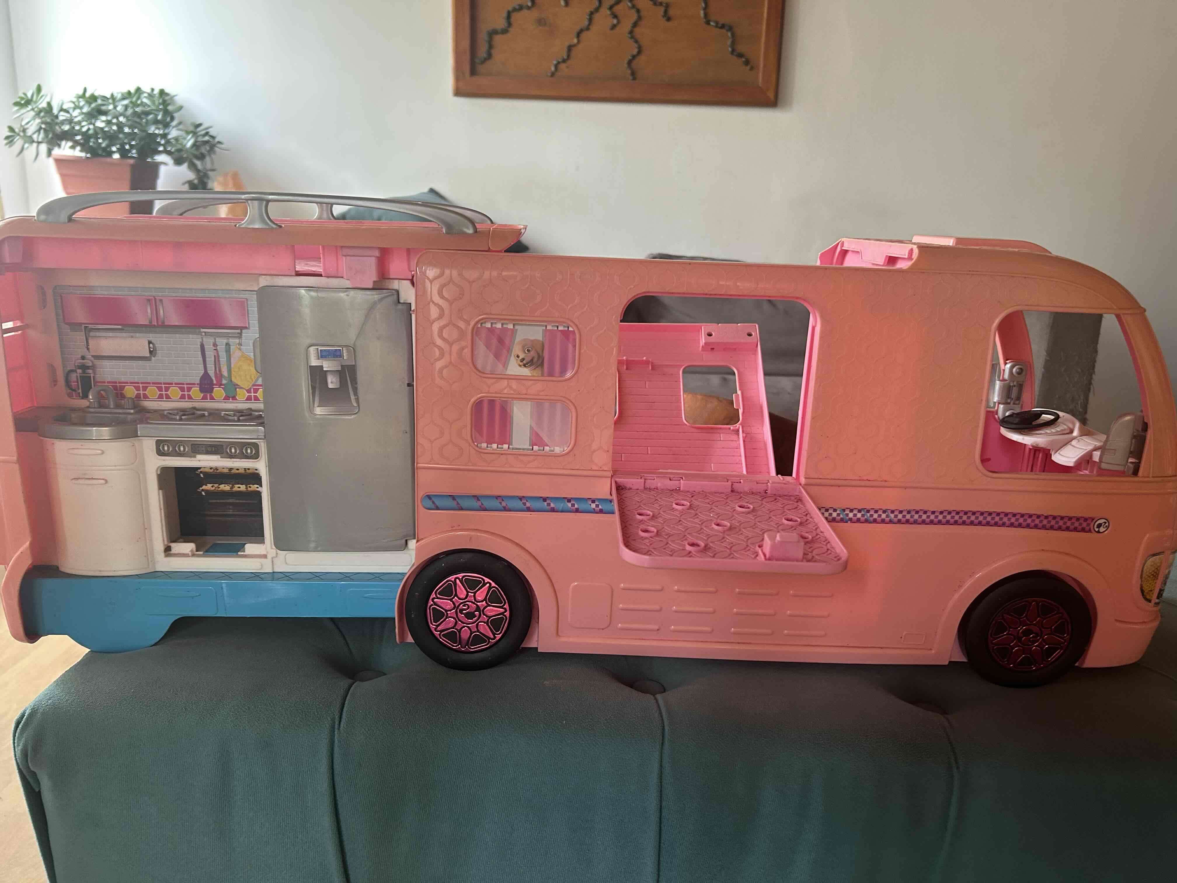 Camioneta camper de Barbie - miniatura 5