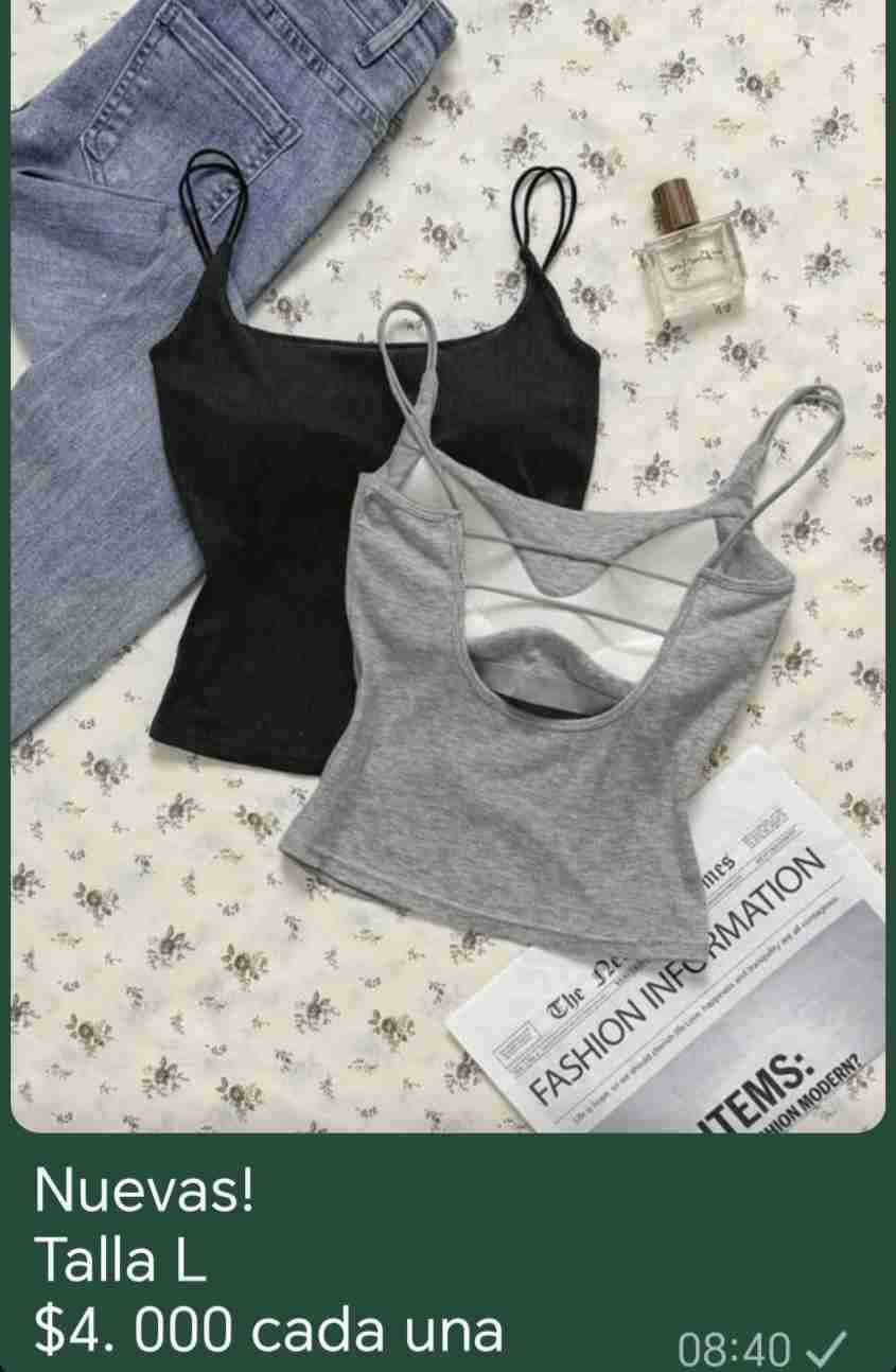 Tops cortos negro y gris
