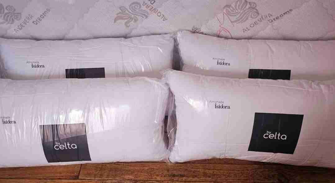 Colchón king aloe vera celta nuevo +4 almohadas - miniatura 2