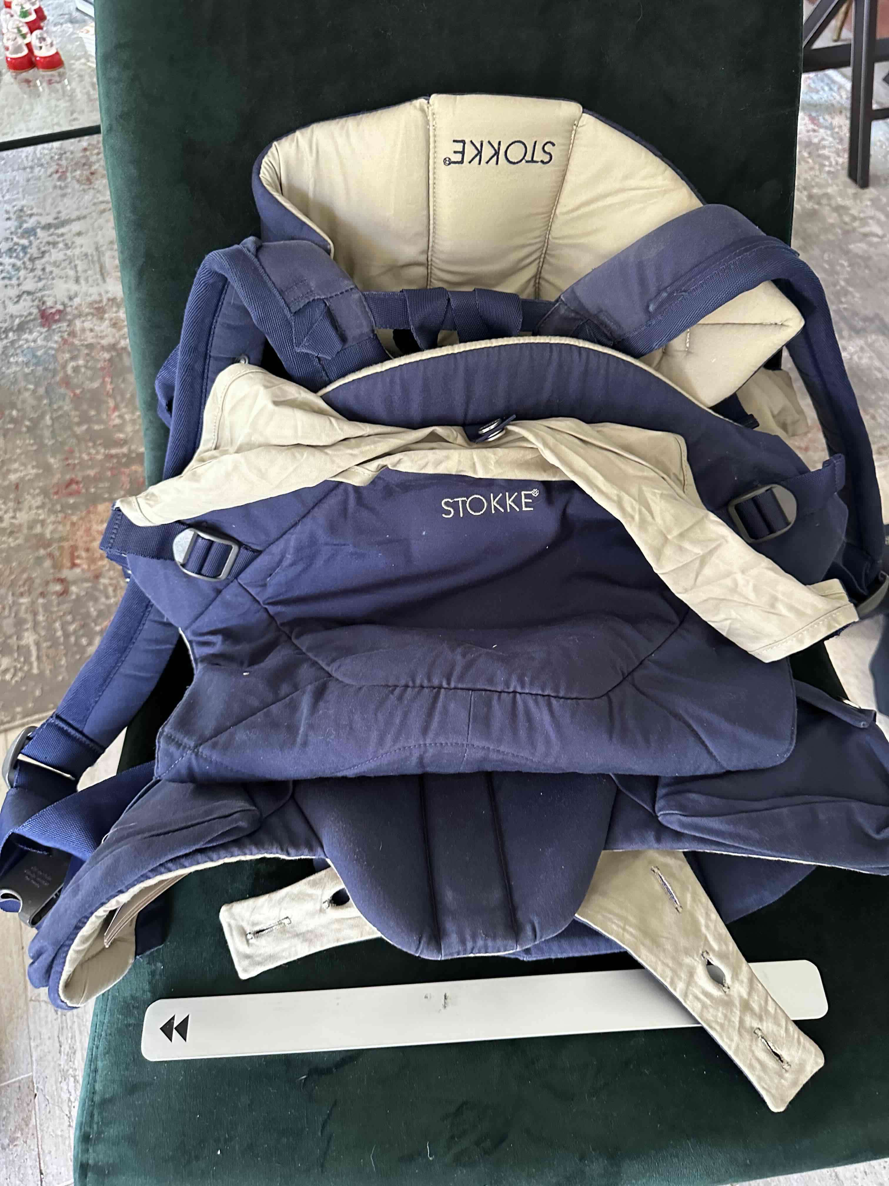 Mochila portabebés Stokke azul - miniatura 2