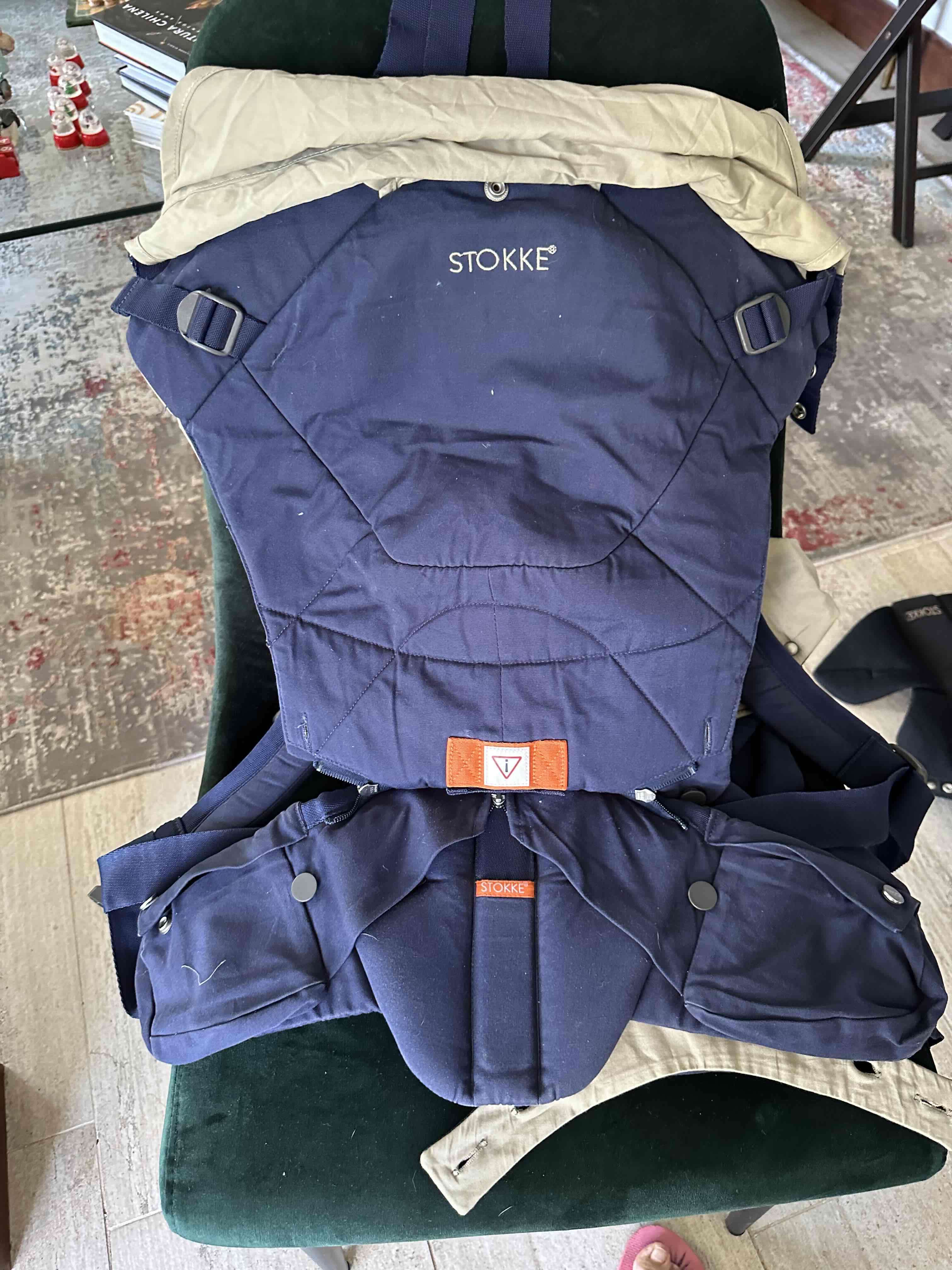 Mochila portabebés Stokke azul - miniatura 3