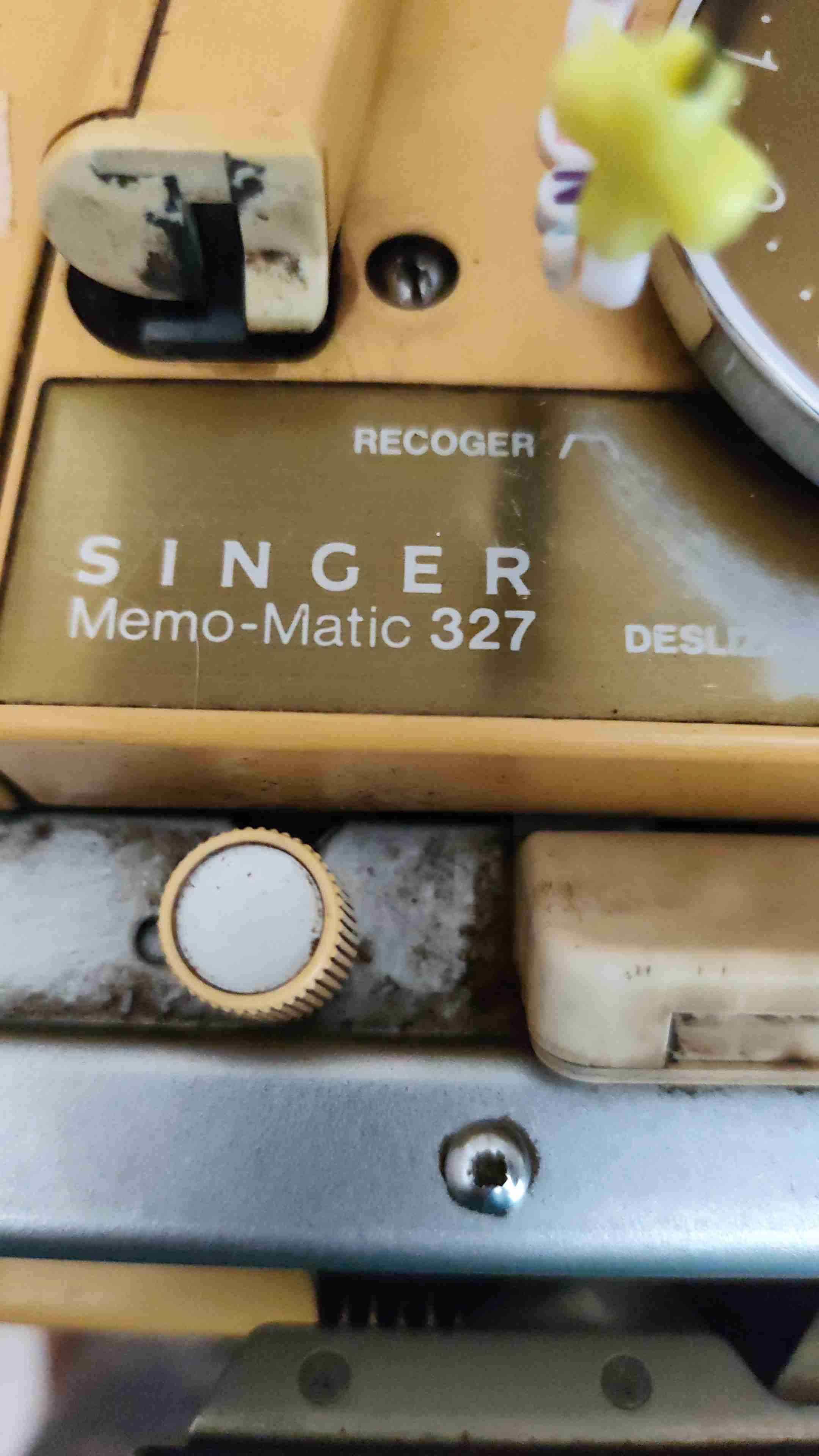 Máquina de tejer Singer vintage - miniatura 6