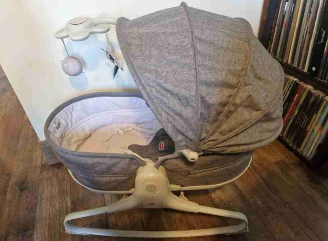 Cuna mesedora gris - miniatura 4