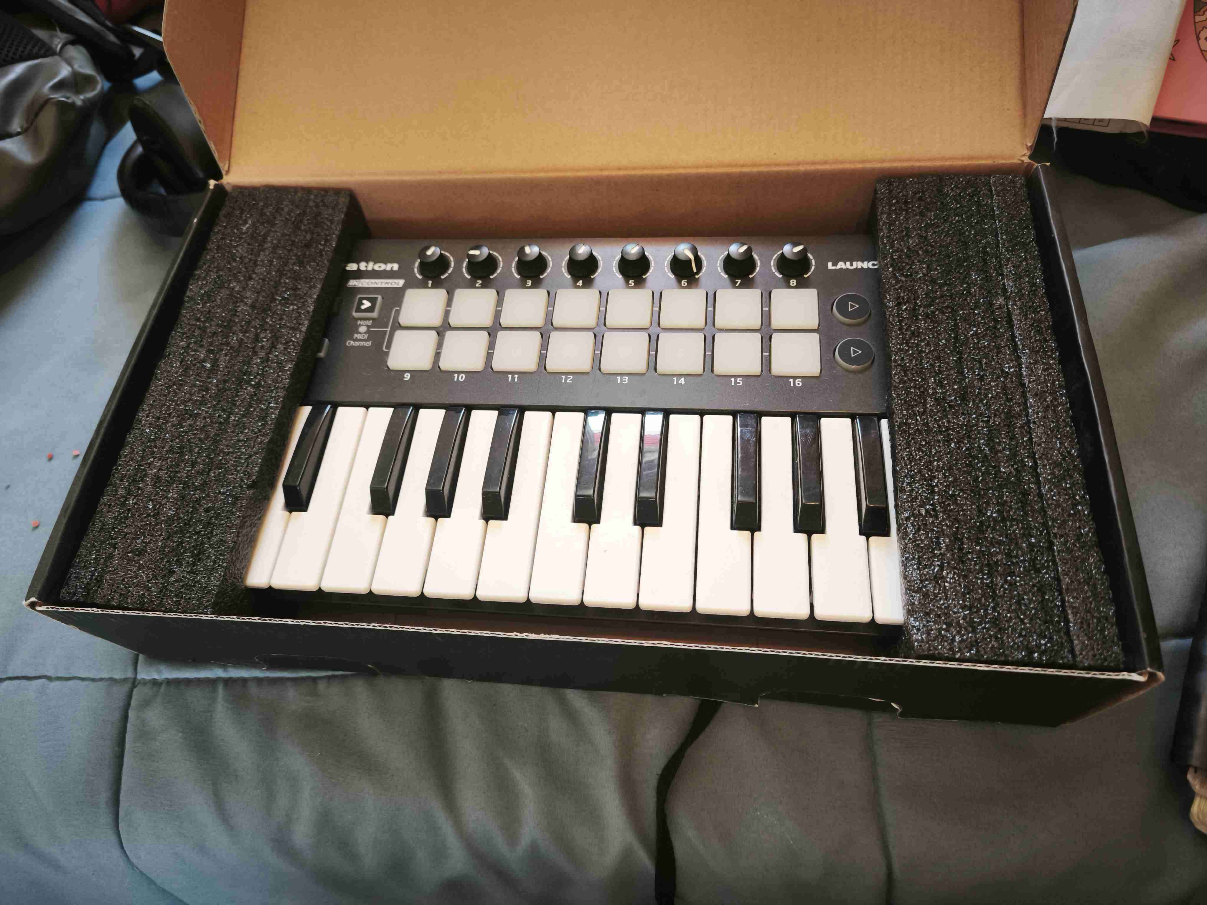 iMac Retina 4K 21.5-inch 2019 - miniatura 6