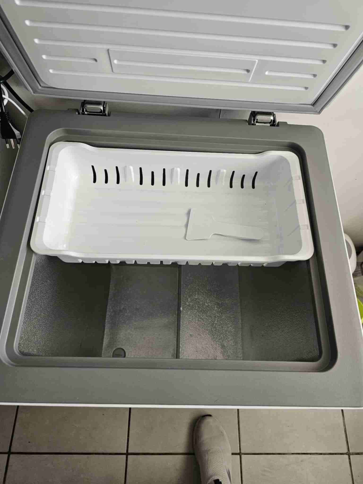 Congelador horizontal abatible