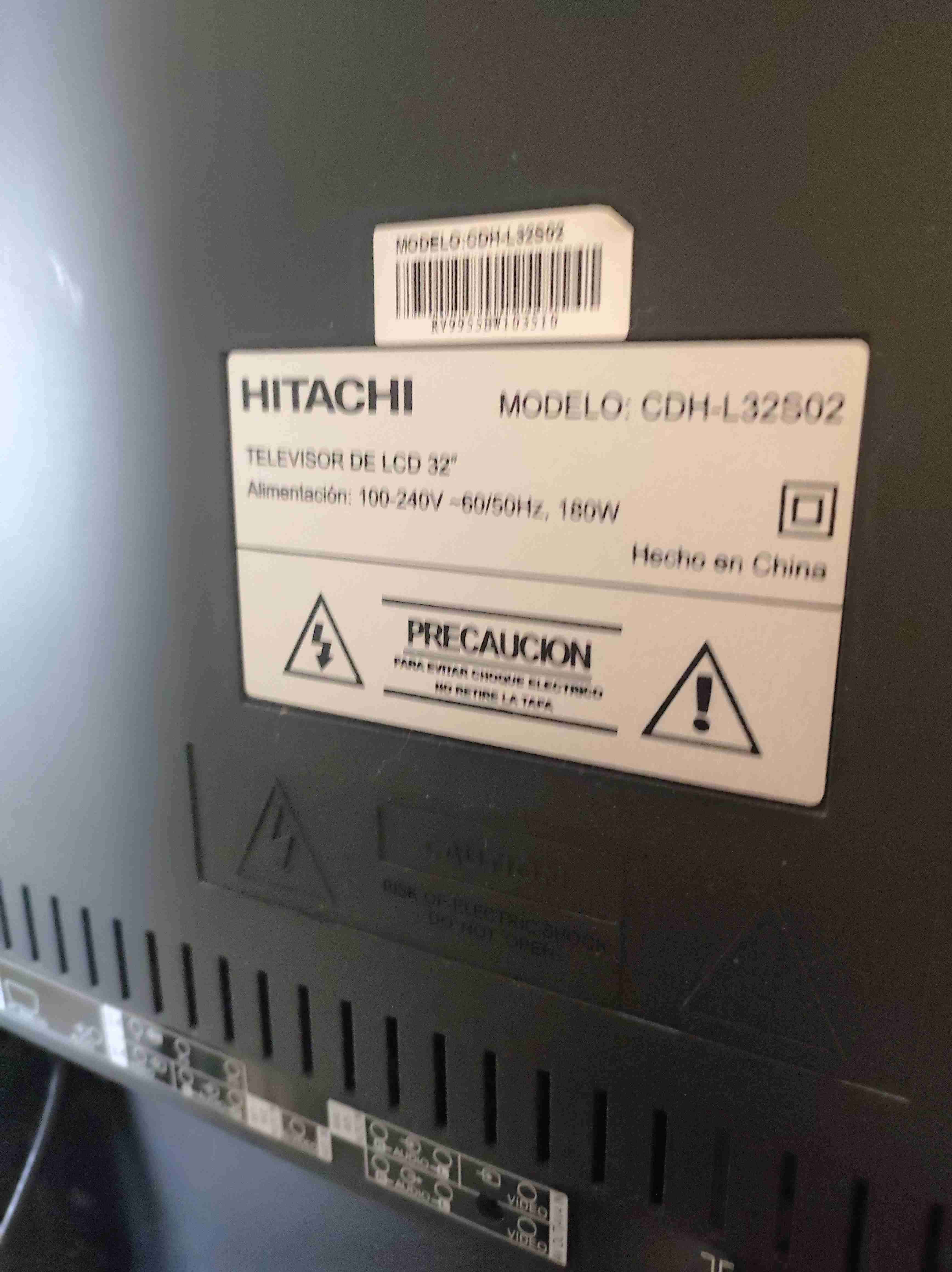 Televisor Hitachi de pantalla plana - miniatura 2