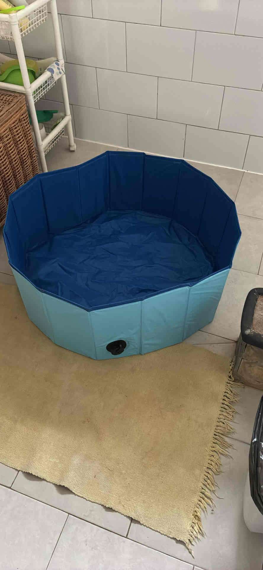 Piscina para mascotas plegable - miniatura 3