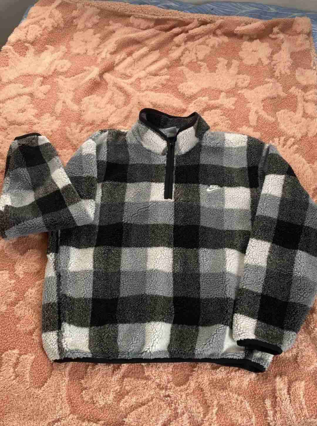 Polerón de lana a cuadros Nike