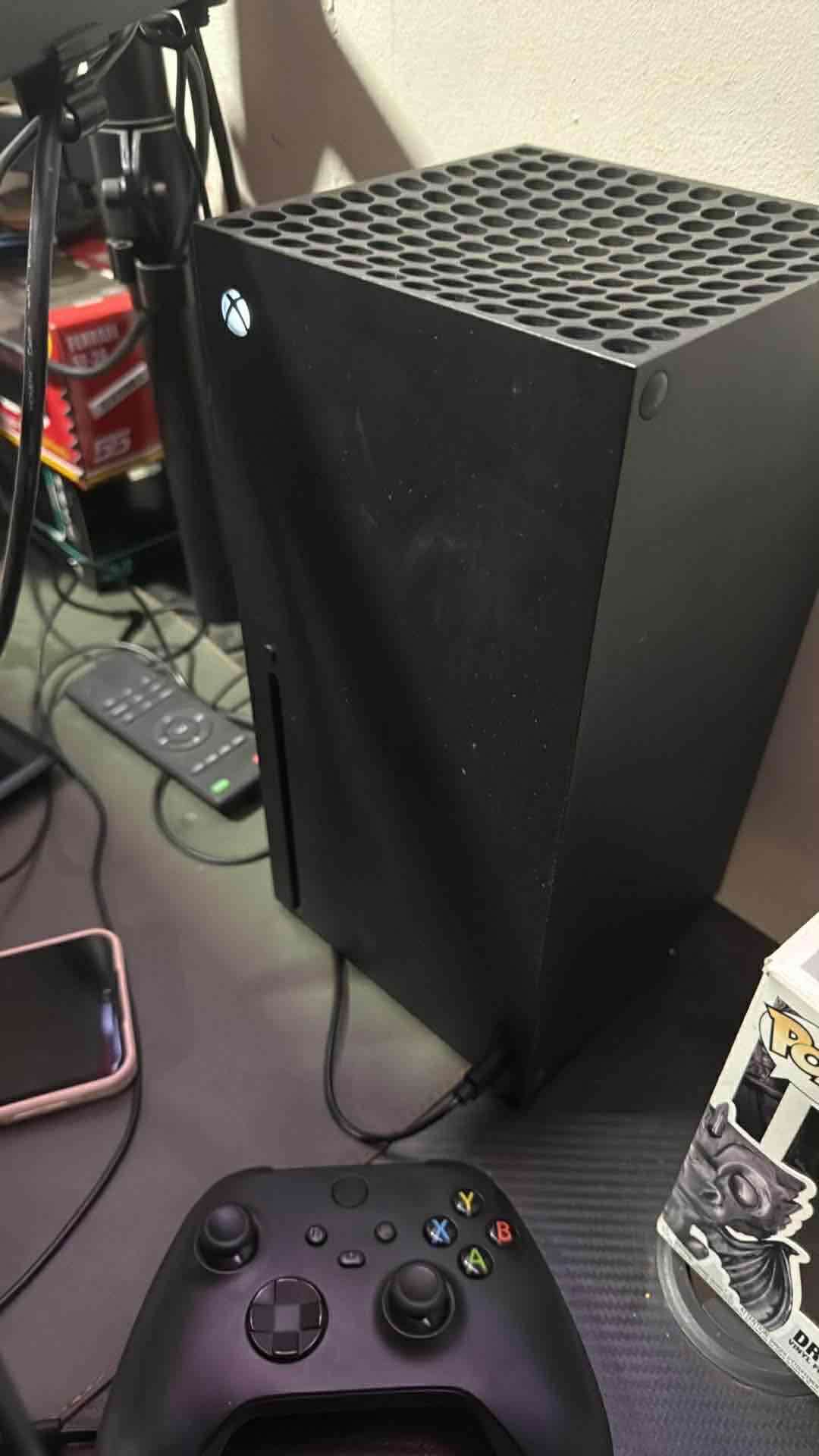 iPhone 16promax y xbox series x - miniatura 6