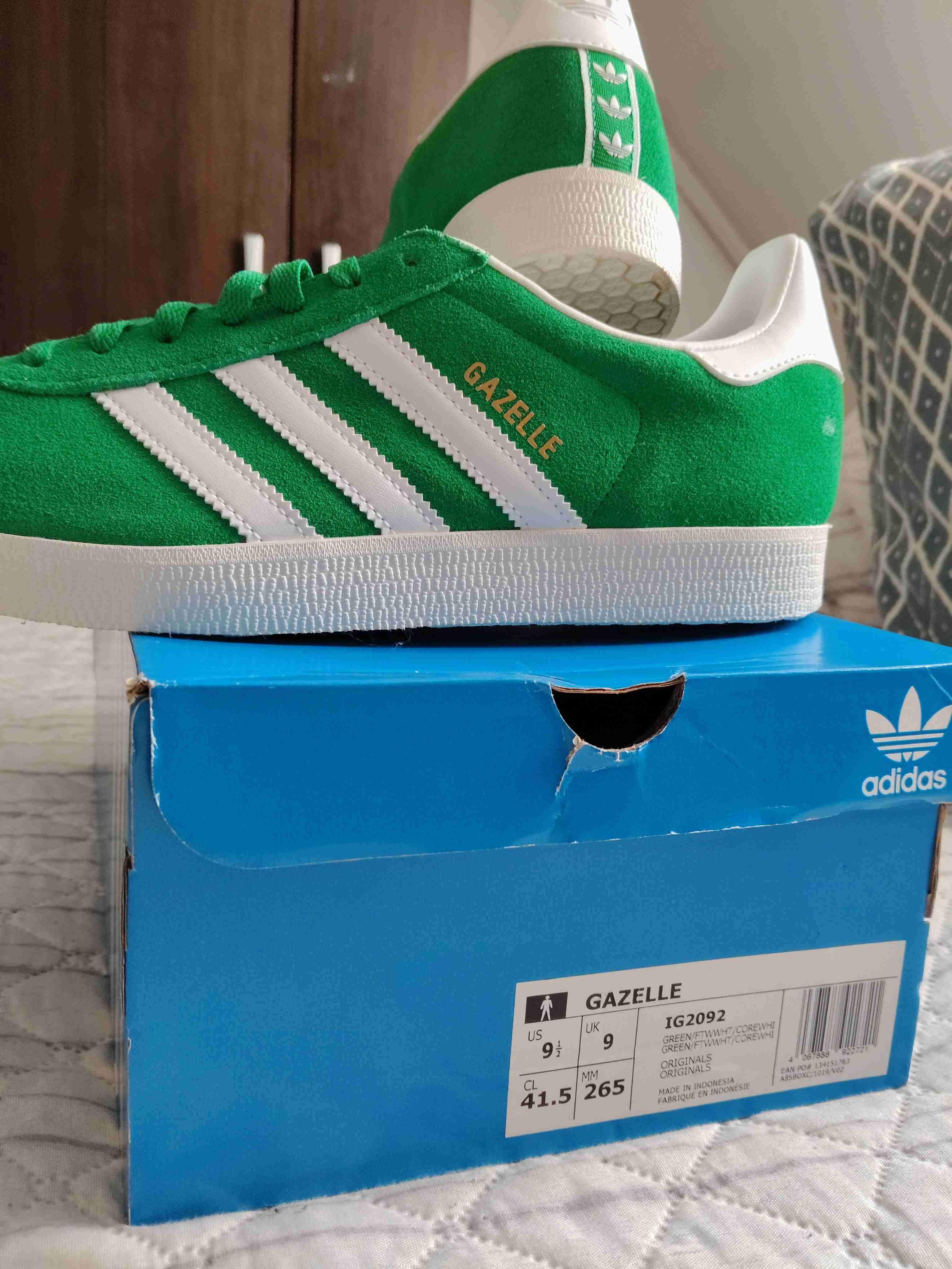 Zapatillas deportivas verdes Adidas - miniatura 2