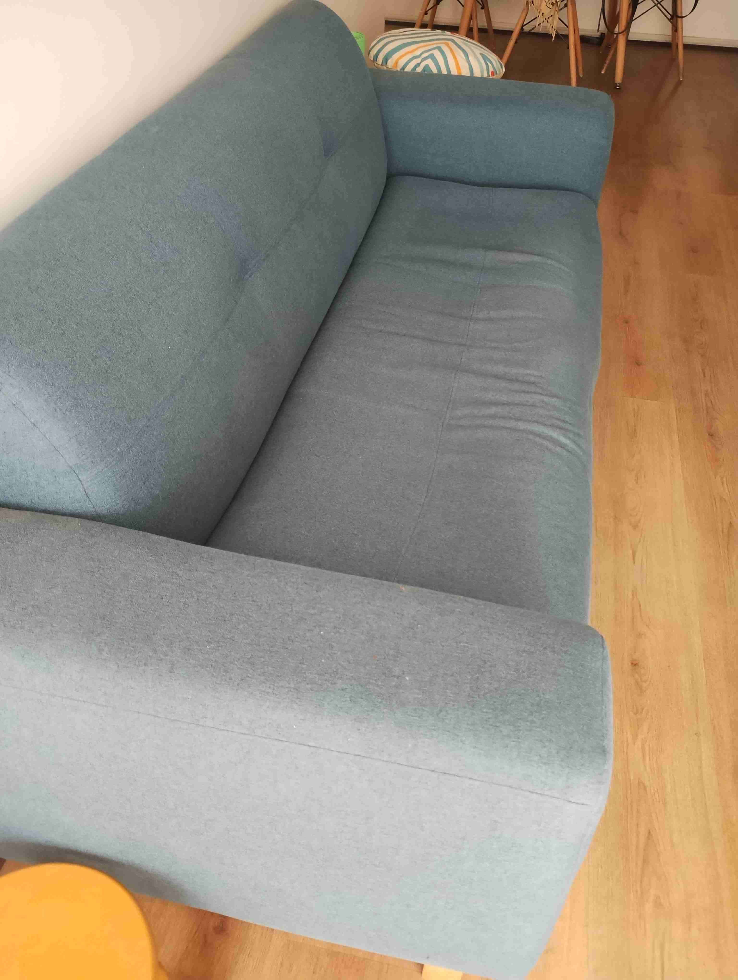 Sofá gris de tres cuerpos - miniatura 3