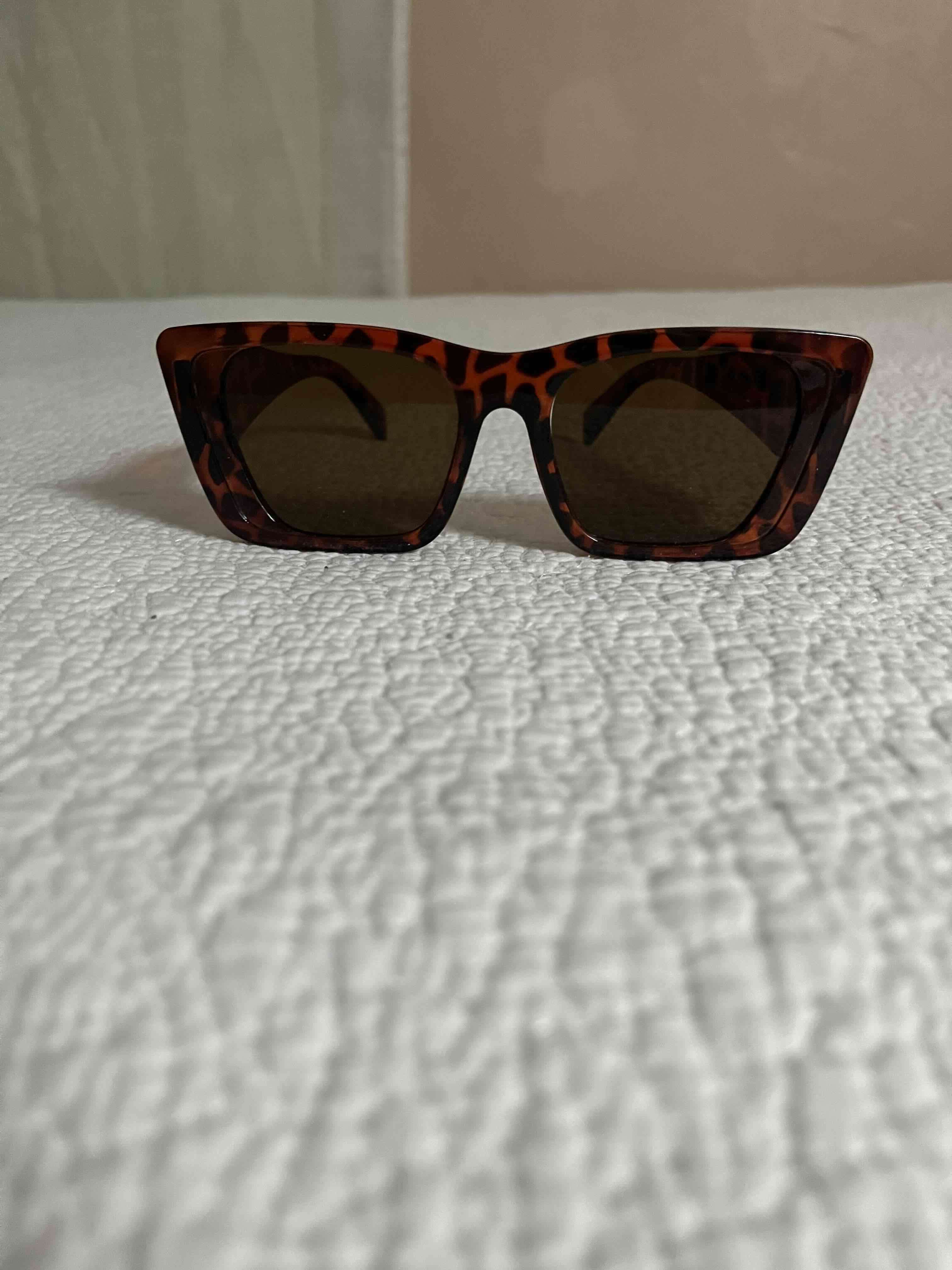 Gafas de sol con diseño animal print - miniatura 3