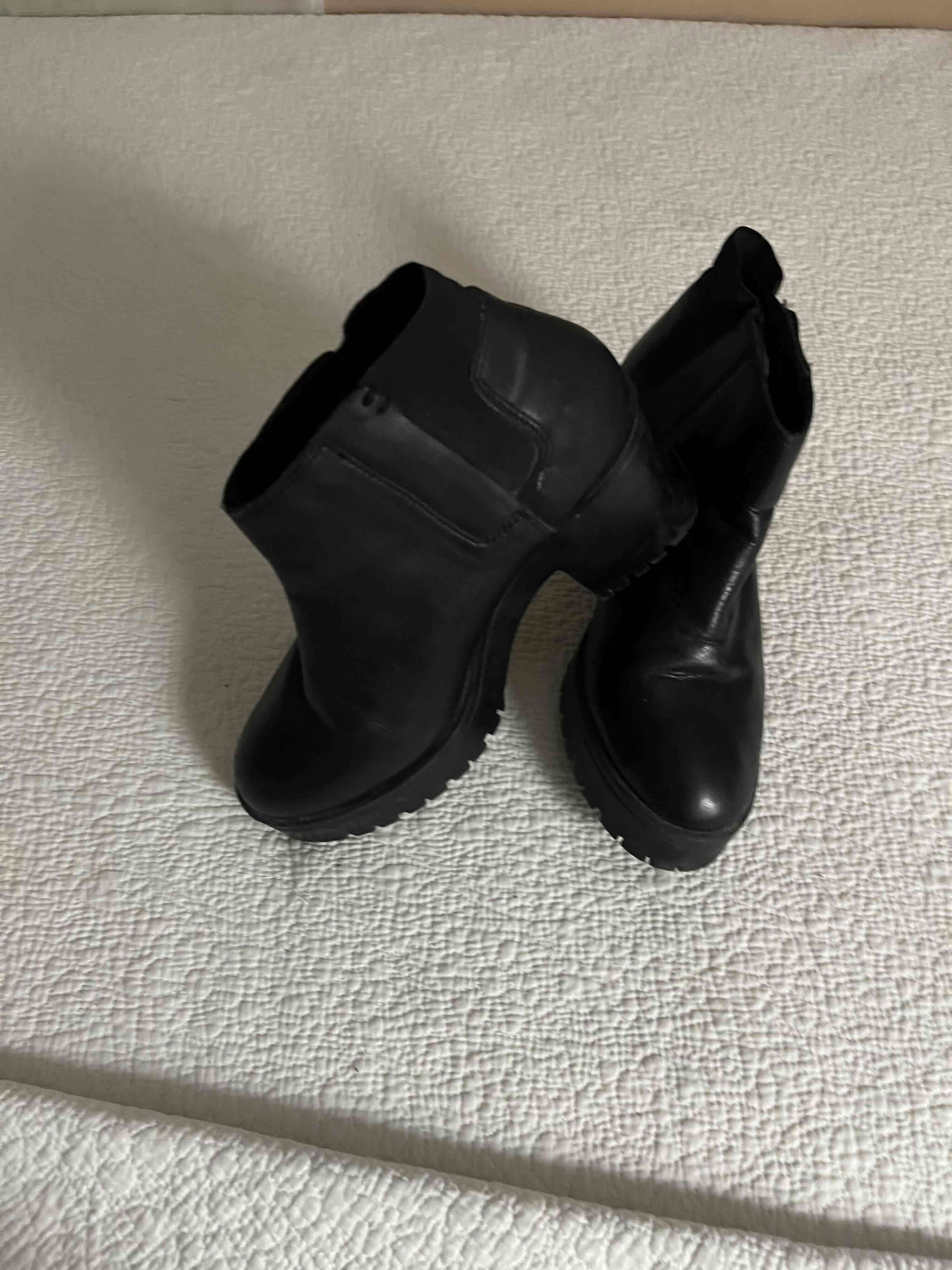 Botines negros de cuero-Basement - miniatura 3