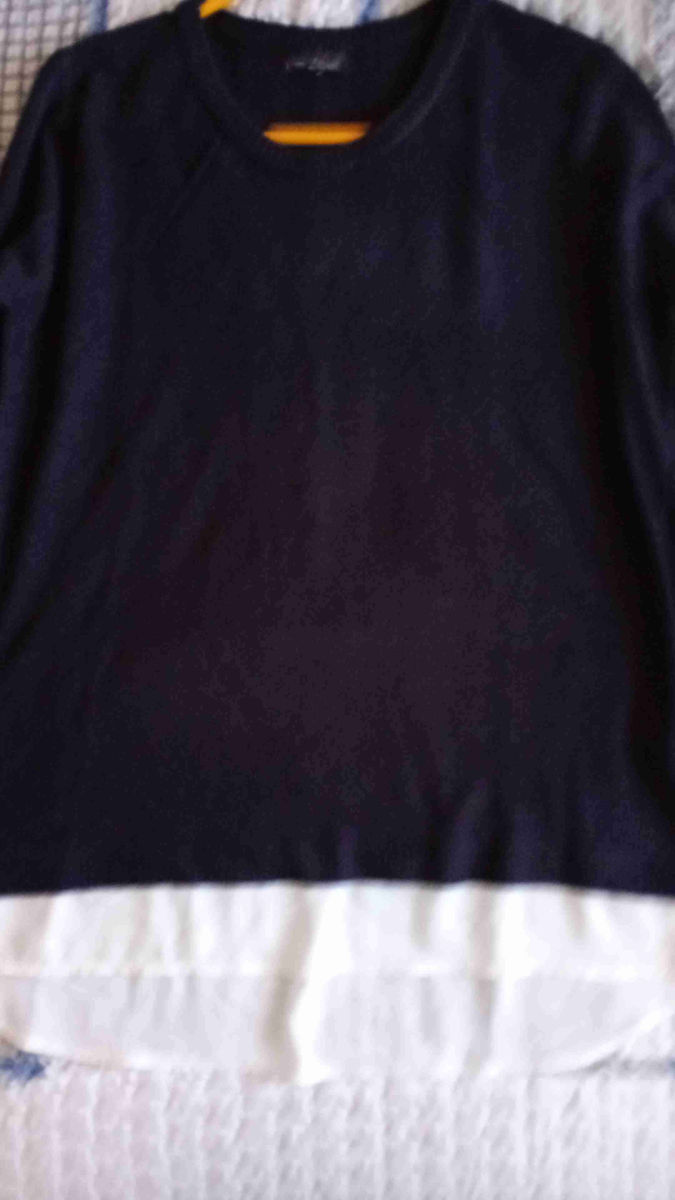 Suéter negro para  mujer - miniatura 4